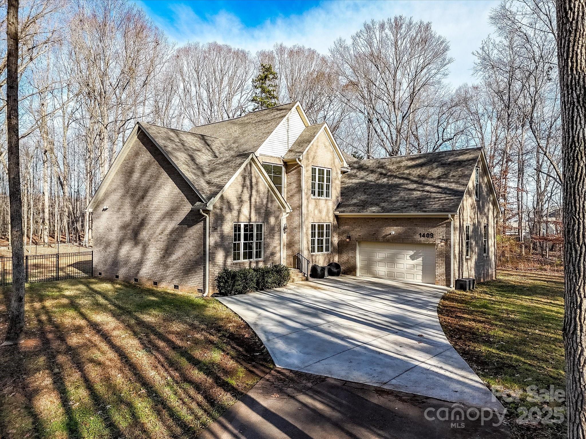 1409 BLOOMSBERRY Lane