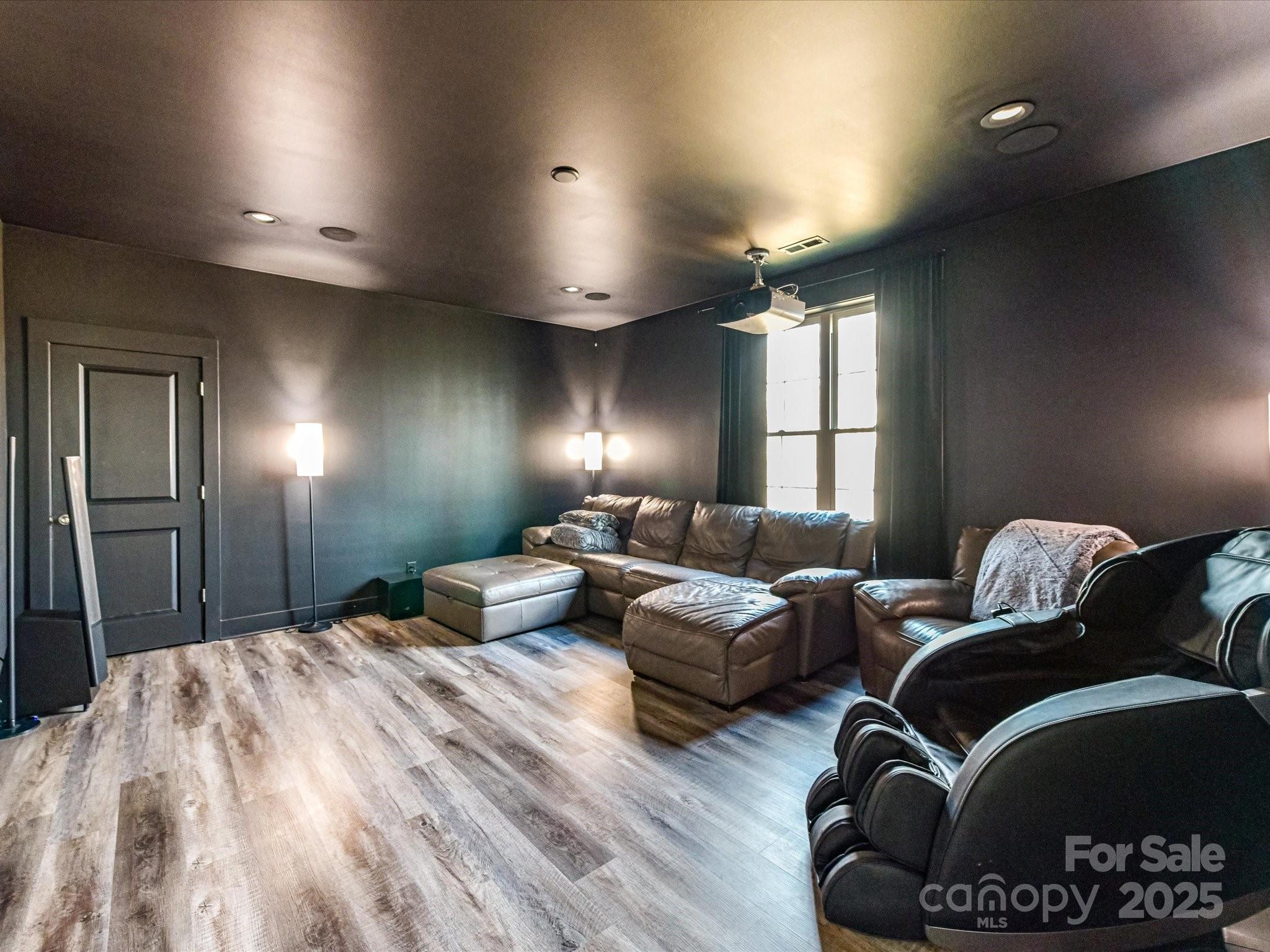 1409 BLOOMSBERRY Lane