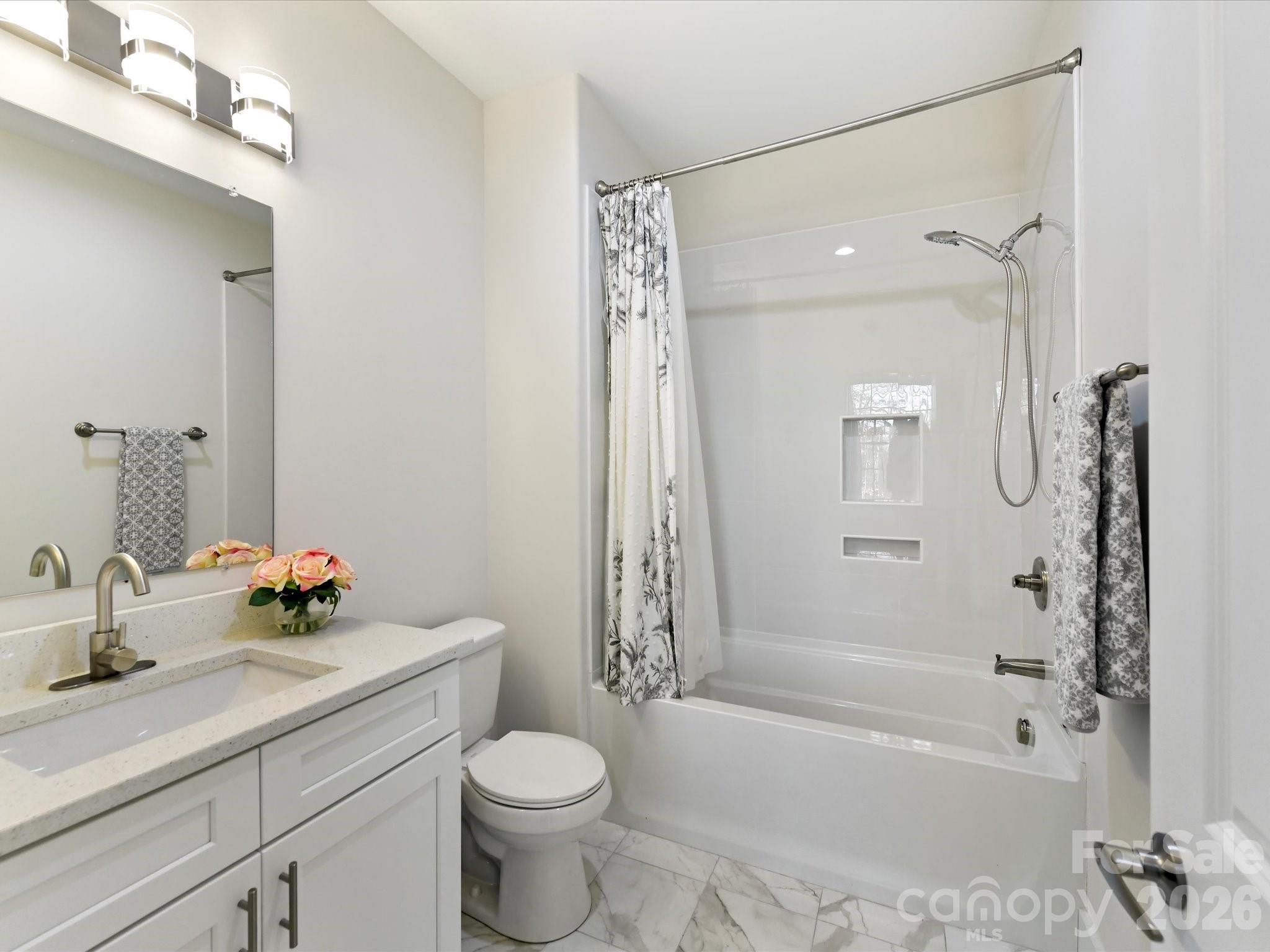 1409 BLOOMSBERRY Lane