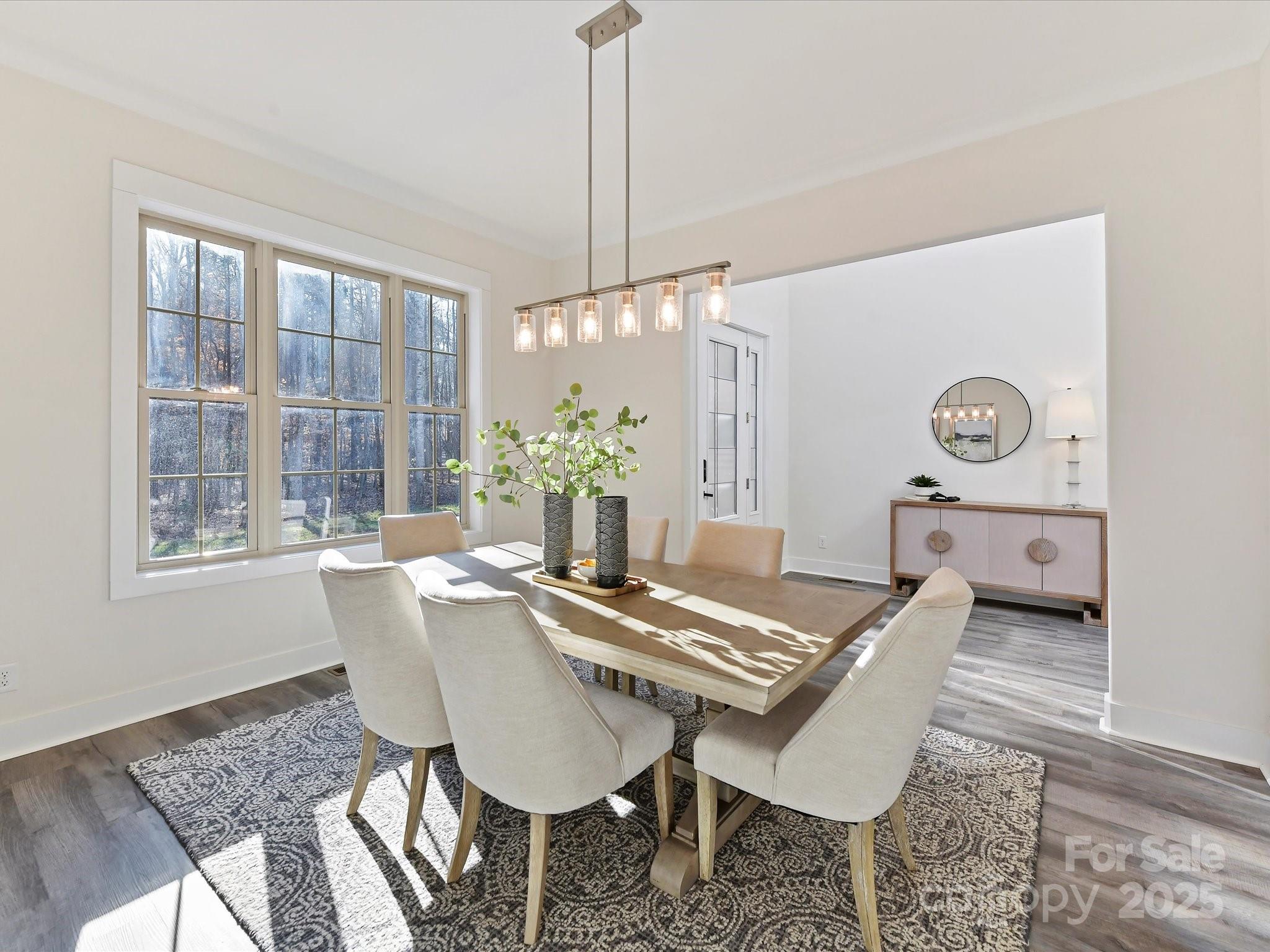 1409 BLOOMSBERRY Lane