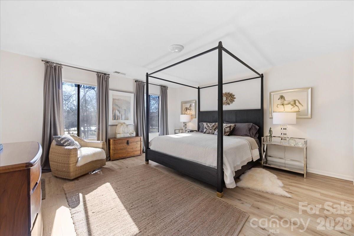 5801 Sharon Road Unit: J