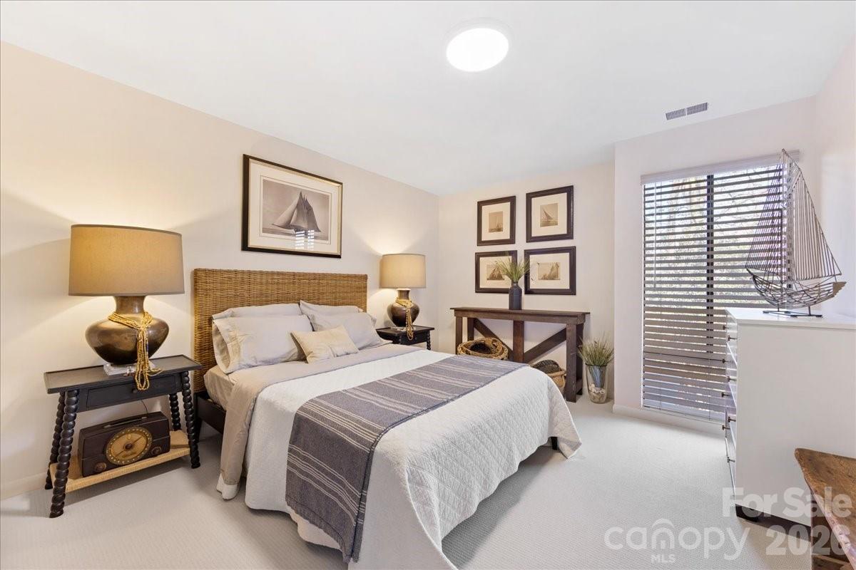 5801 Sharon Road Unit: J