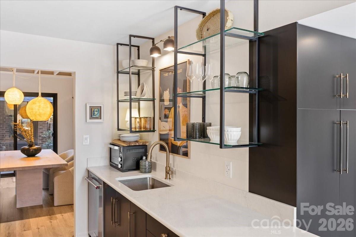 5801 Sharon Road Unit: J