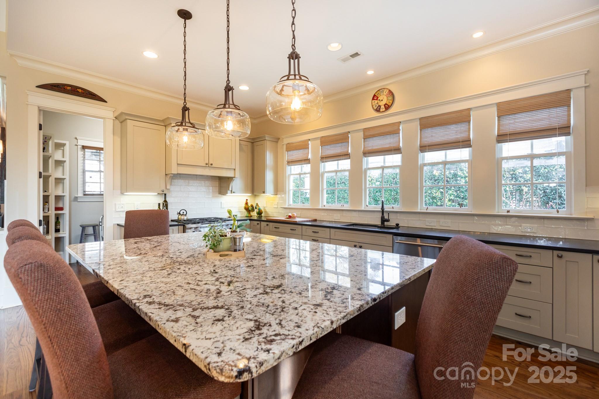 2852 Attaberry Drive