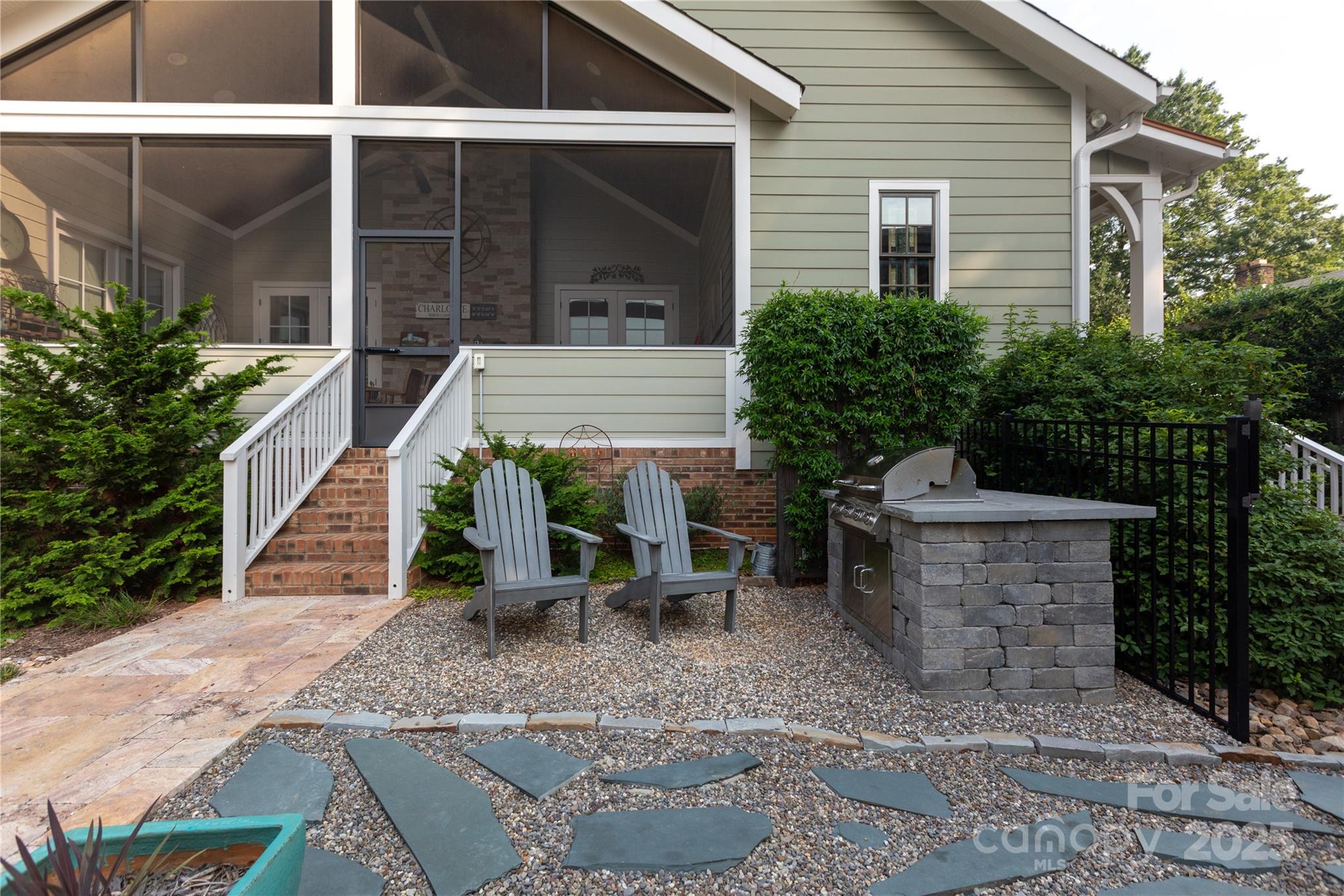 2852 Attaberry Drive