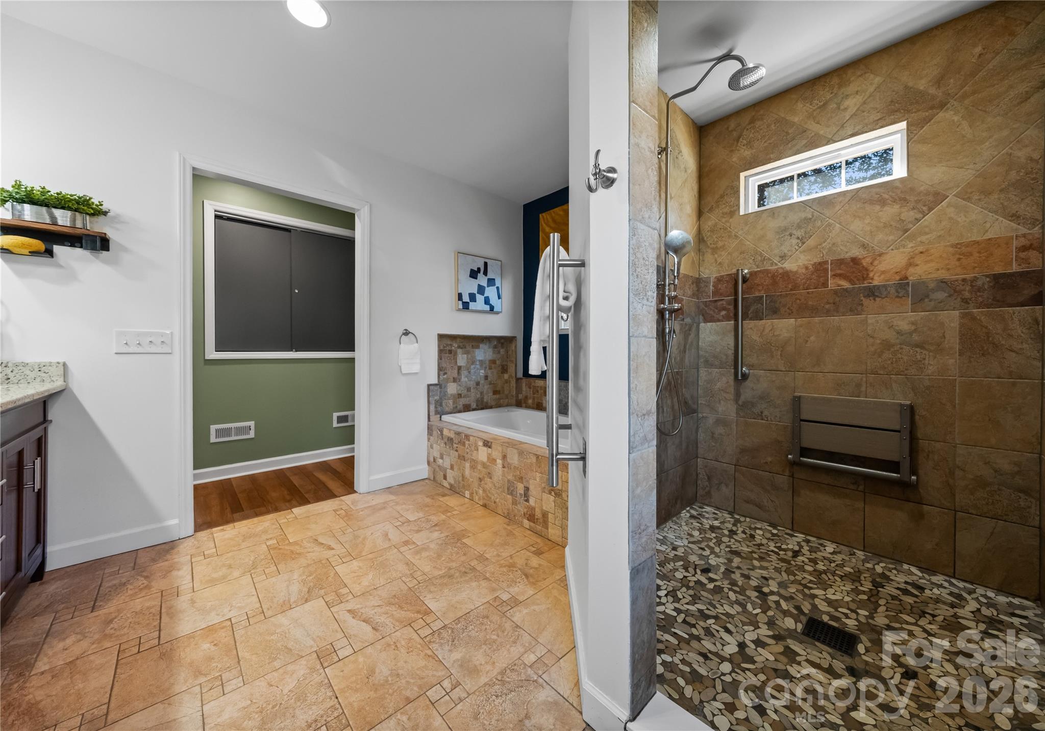 112 Sardis View Road