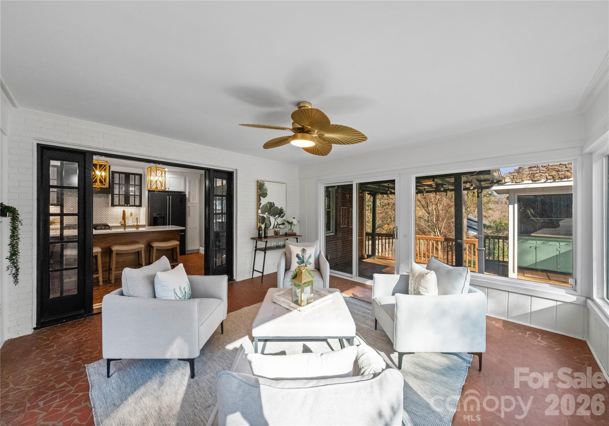 112 Sardis View Road