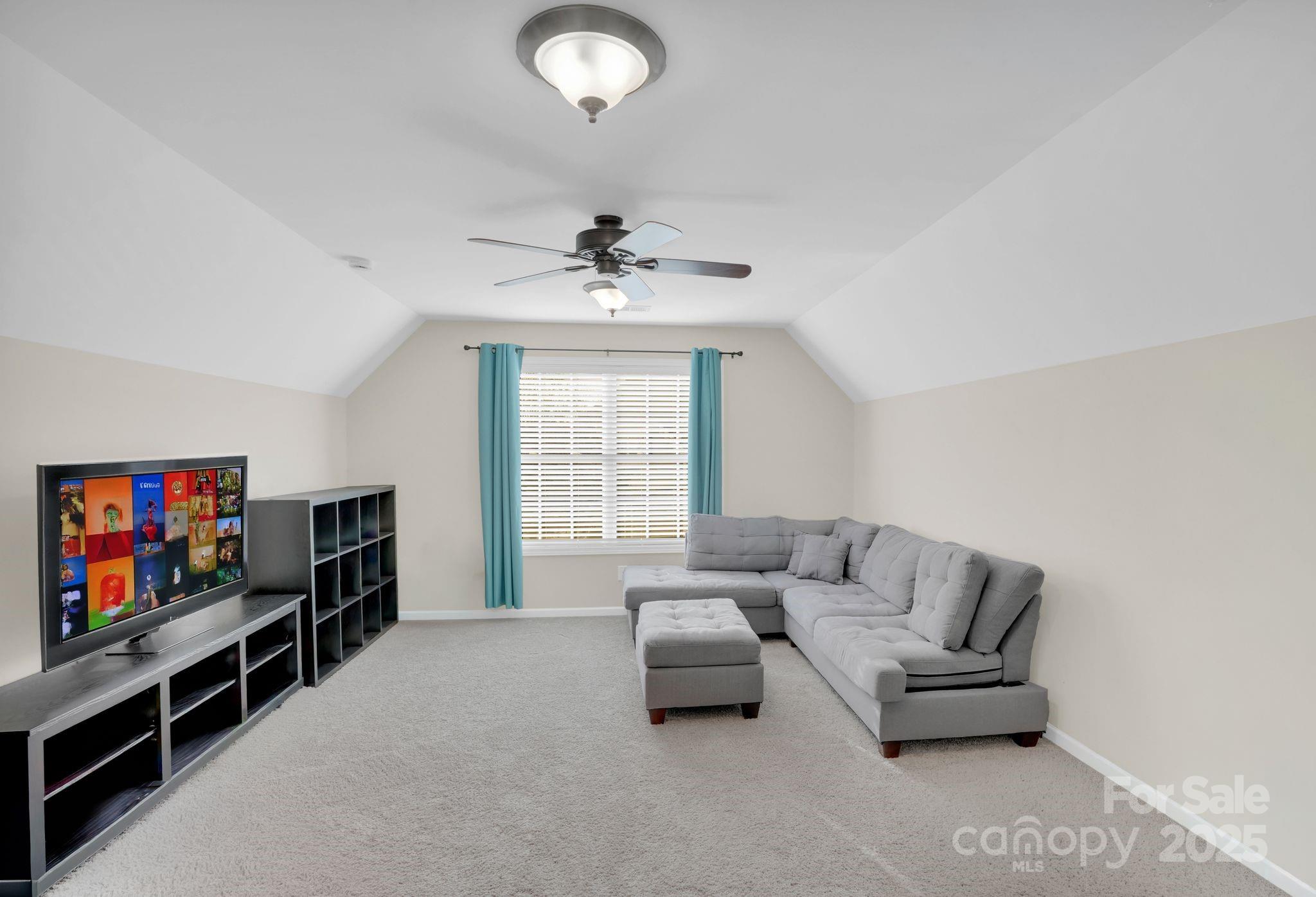 9208 Inverness Bay Road