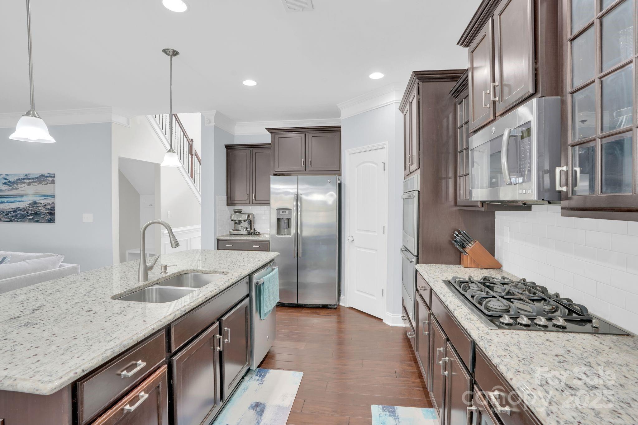 9208 Inverness Bay Road