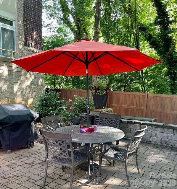 404 N Laurel Avenue Unit: 16