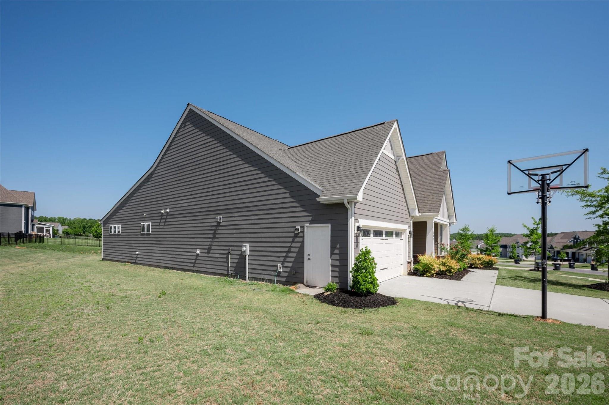 507 Yucatan Drive