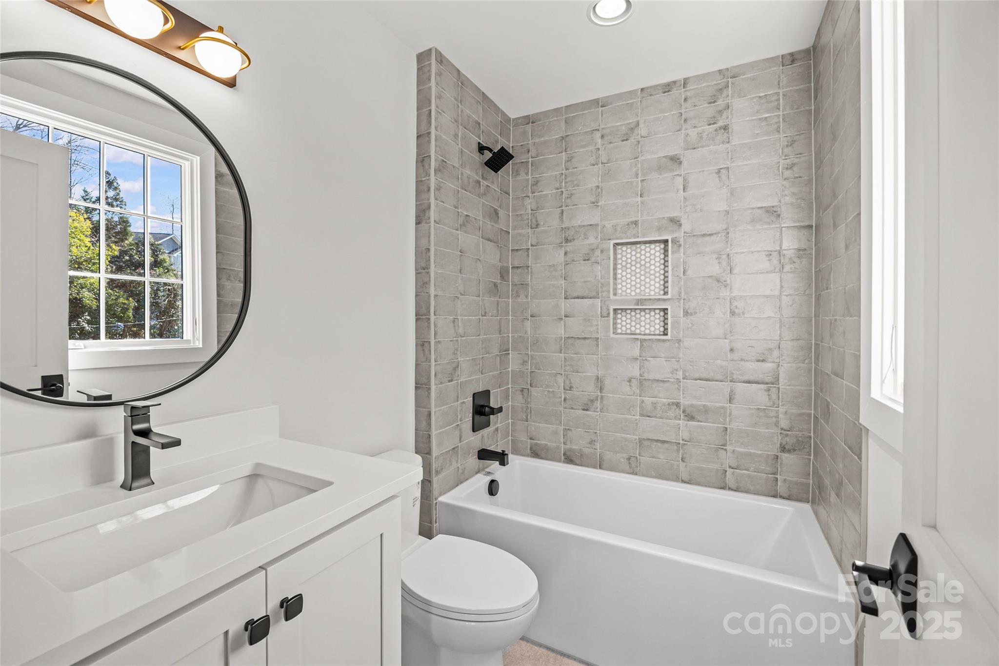 1607 Tippah Park Court