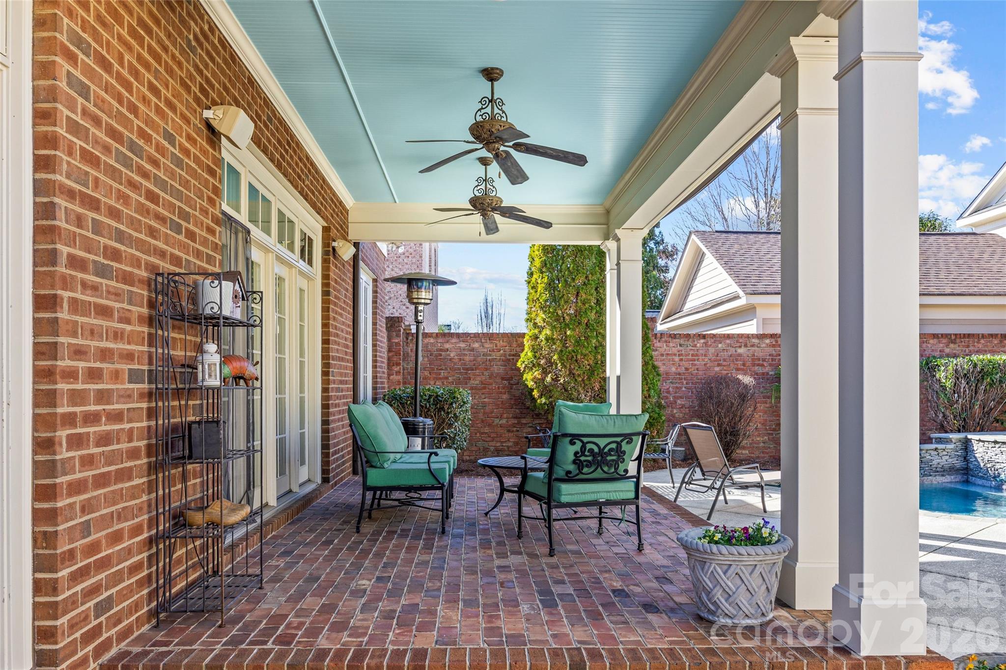 3533 Blackhorse Lane