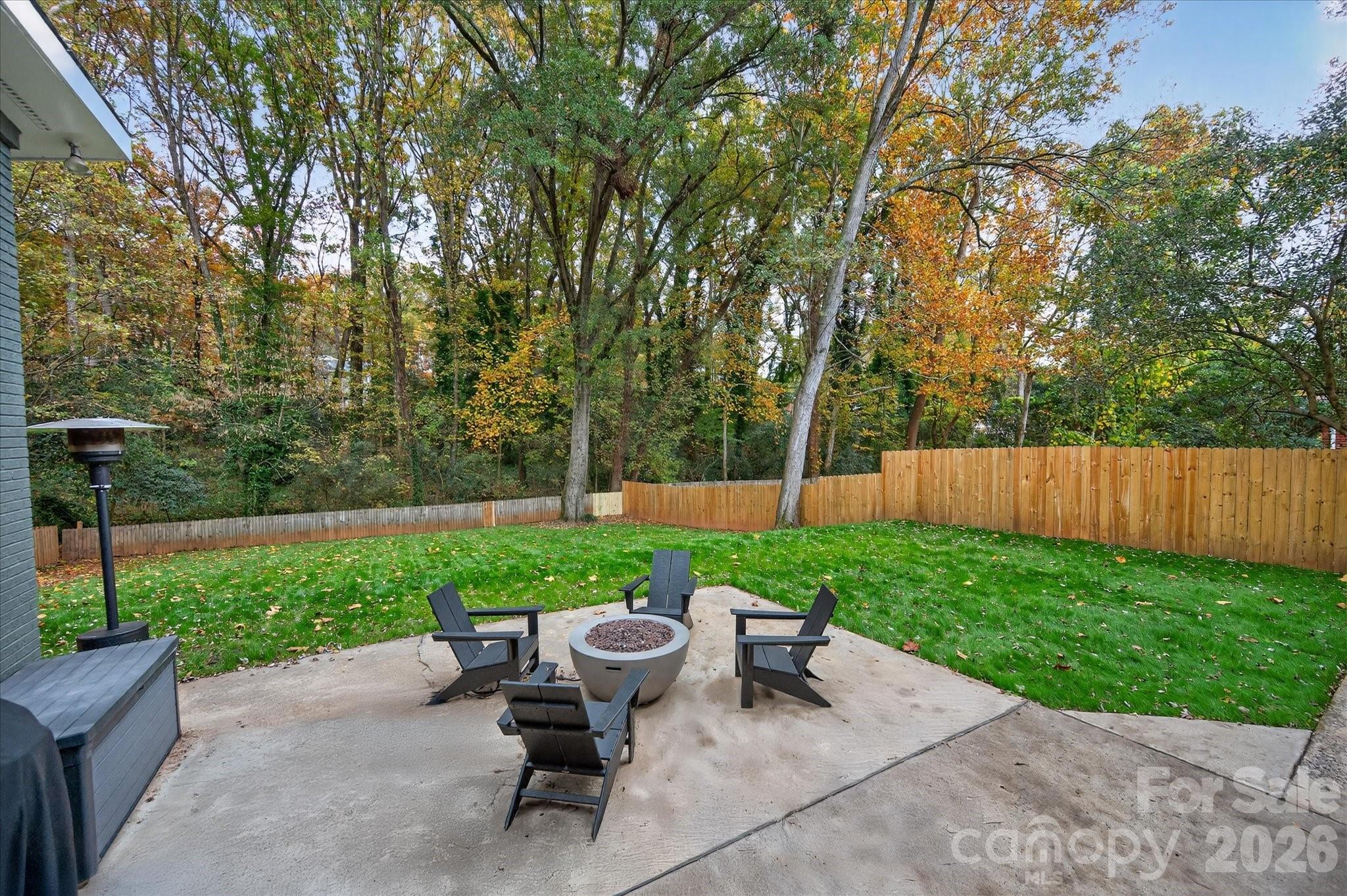 6431 Rosecrest Drive