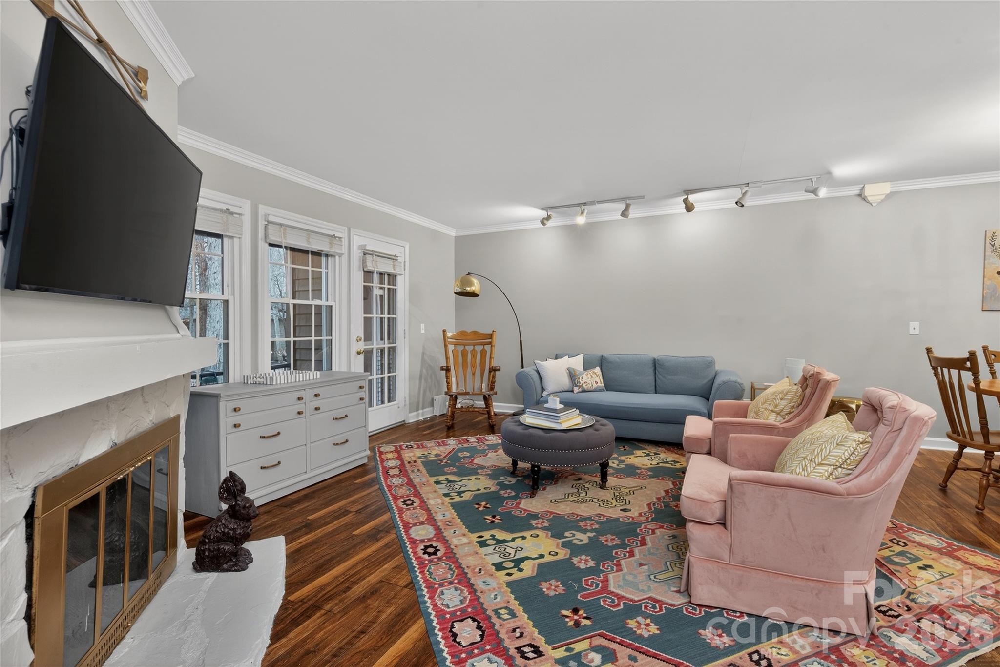 3805 Colony Crossing Drive