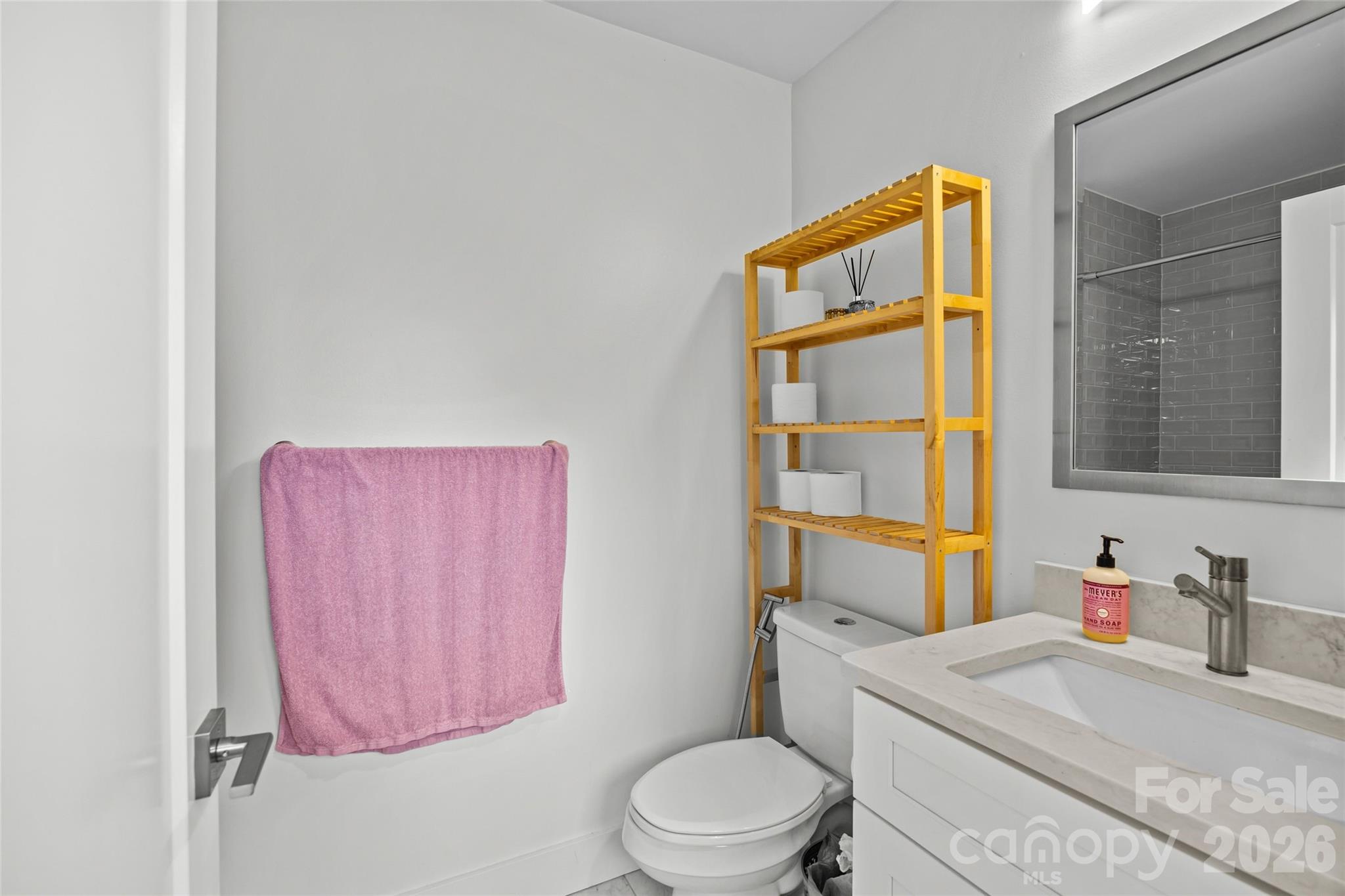 1108 N Alexander Street