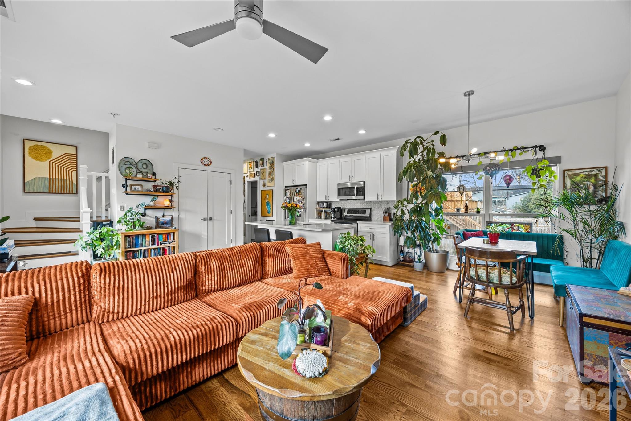 1108 N Alexander Street