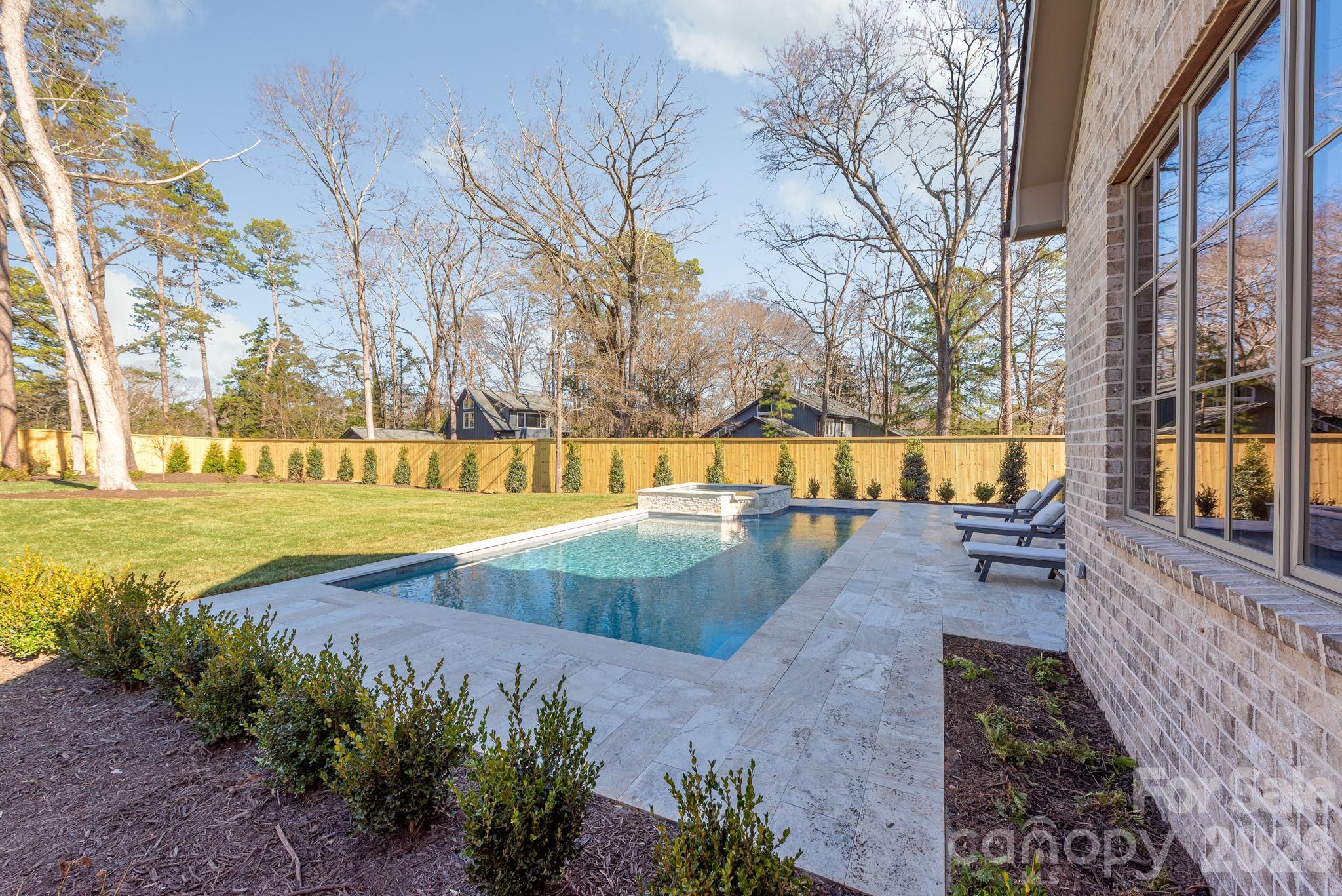 1020 Jefferson Drive