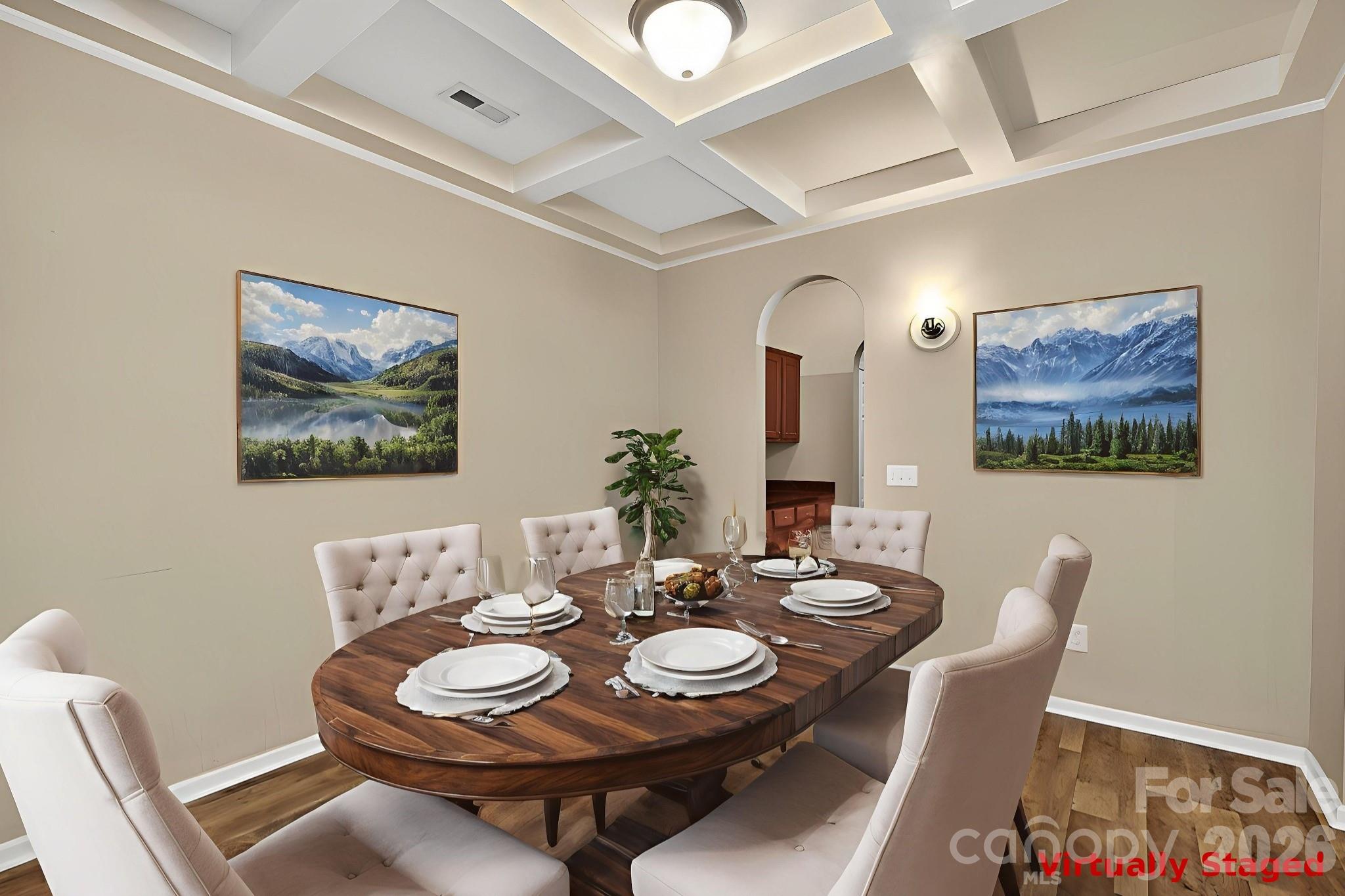 1913 Thorn Crest Drive