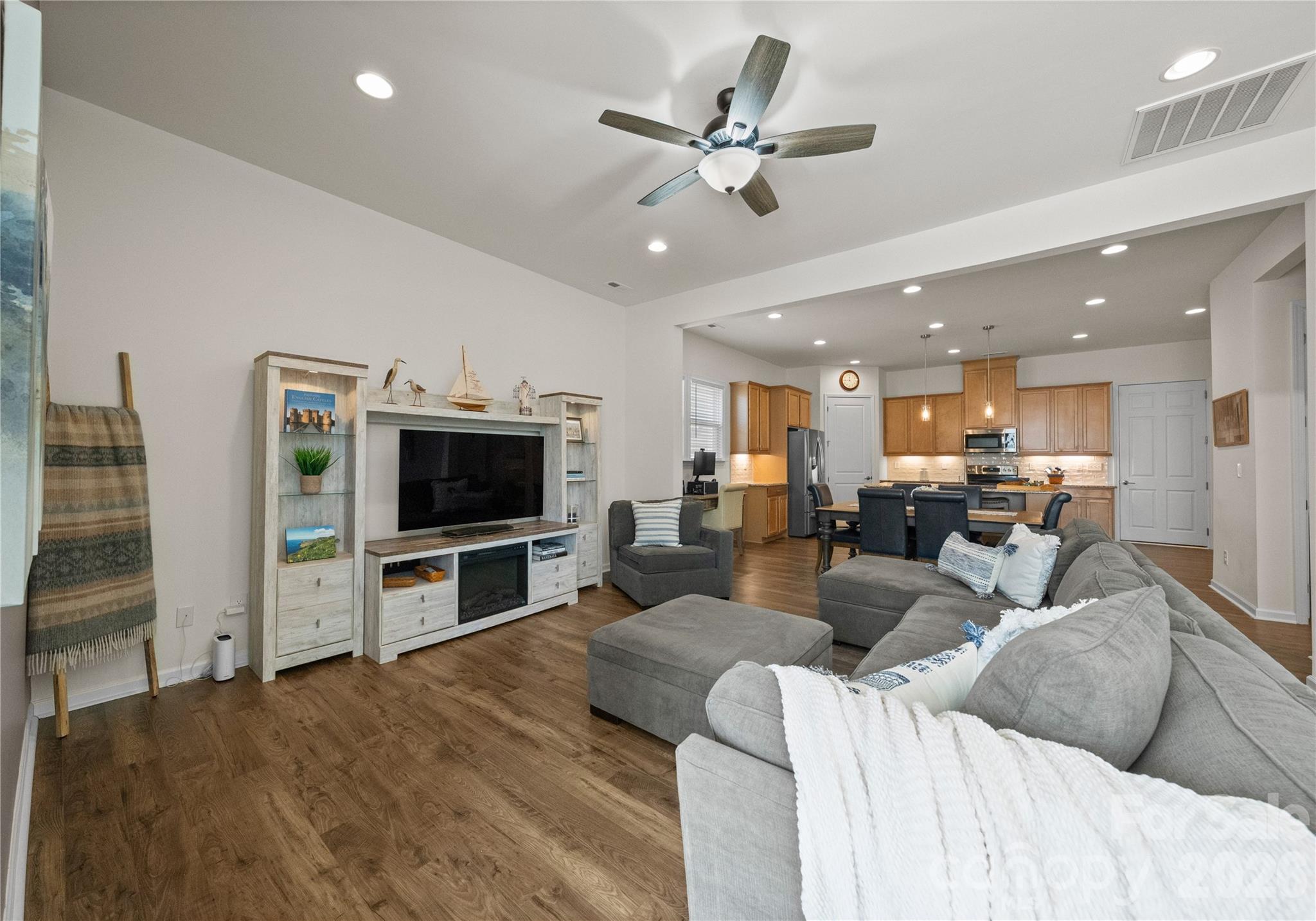 213 Warbler Drive