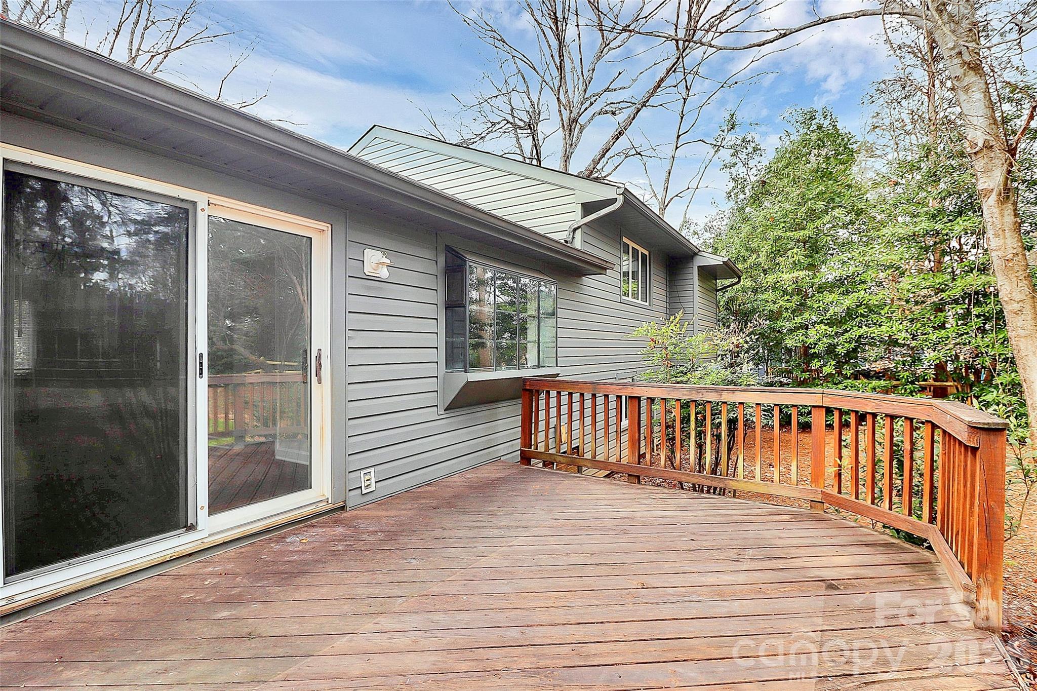 9421 Fairway Ridge Road