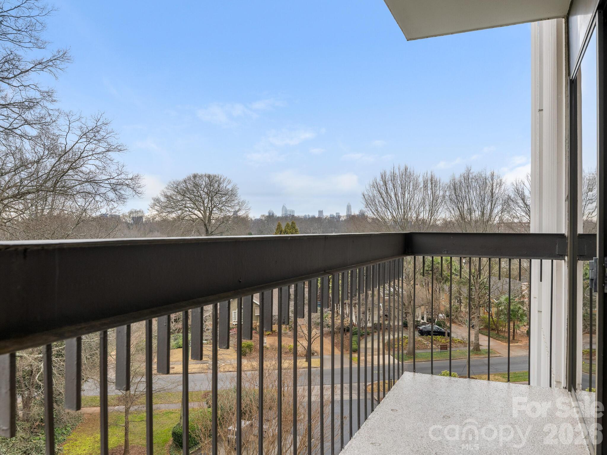 2222 Selwyn Avenue Unit: 507