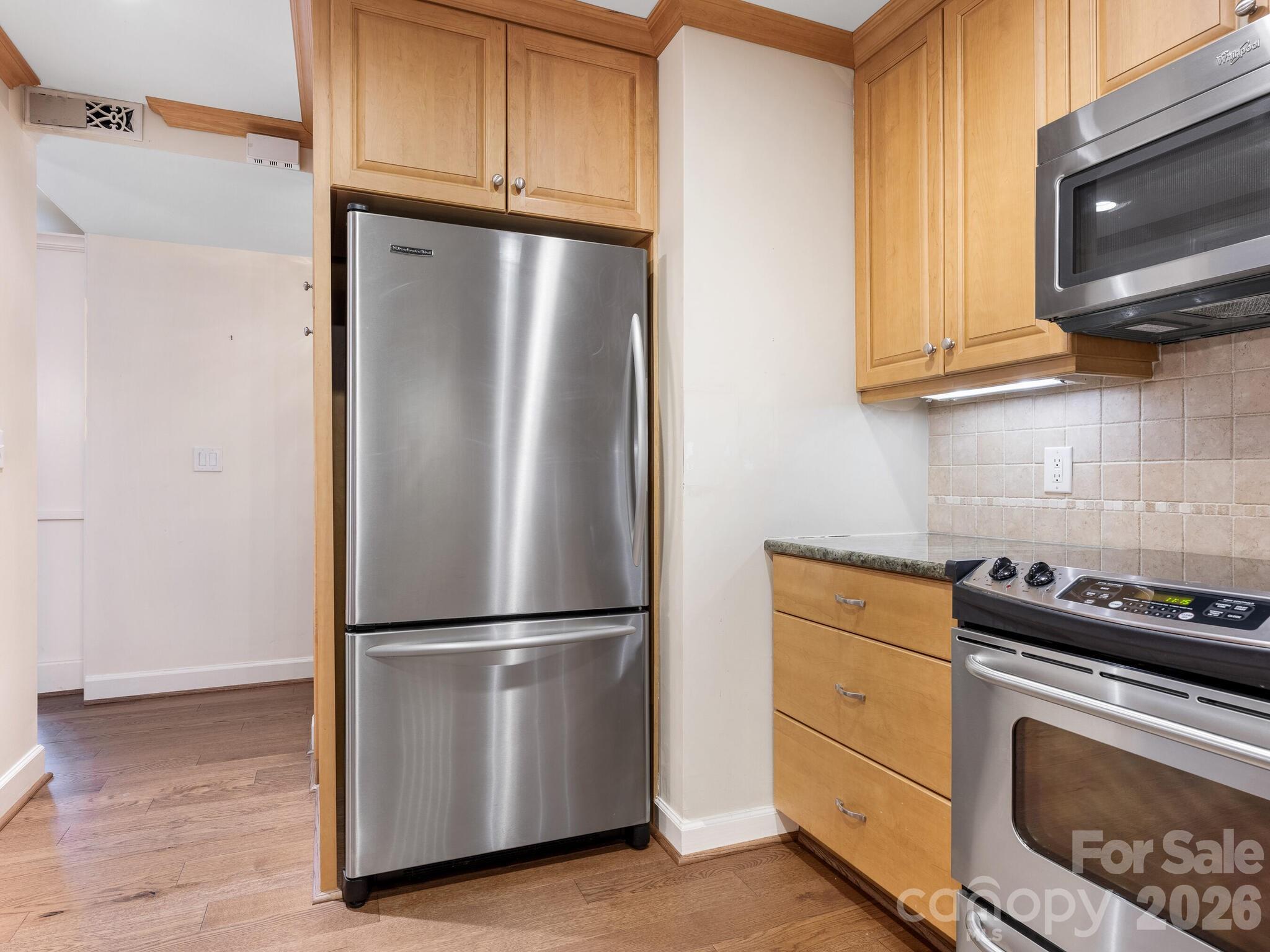 2222 Selwyn Avenue Unit: 507