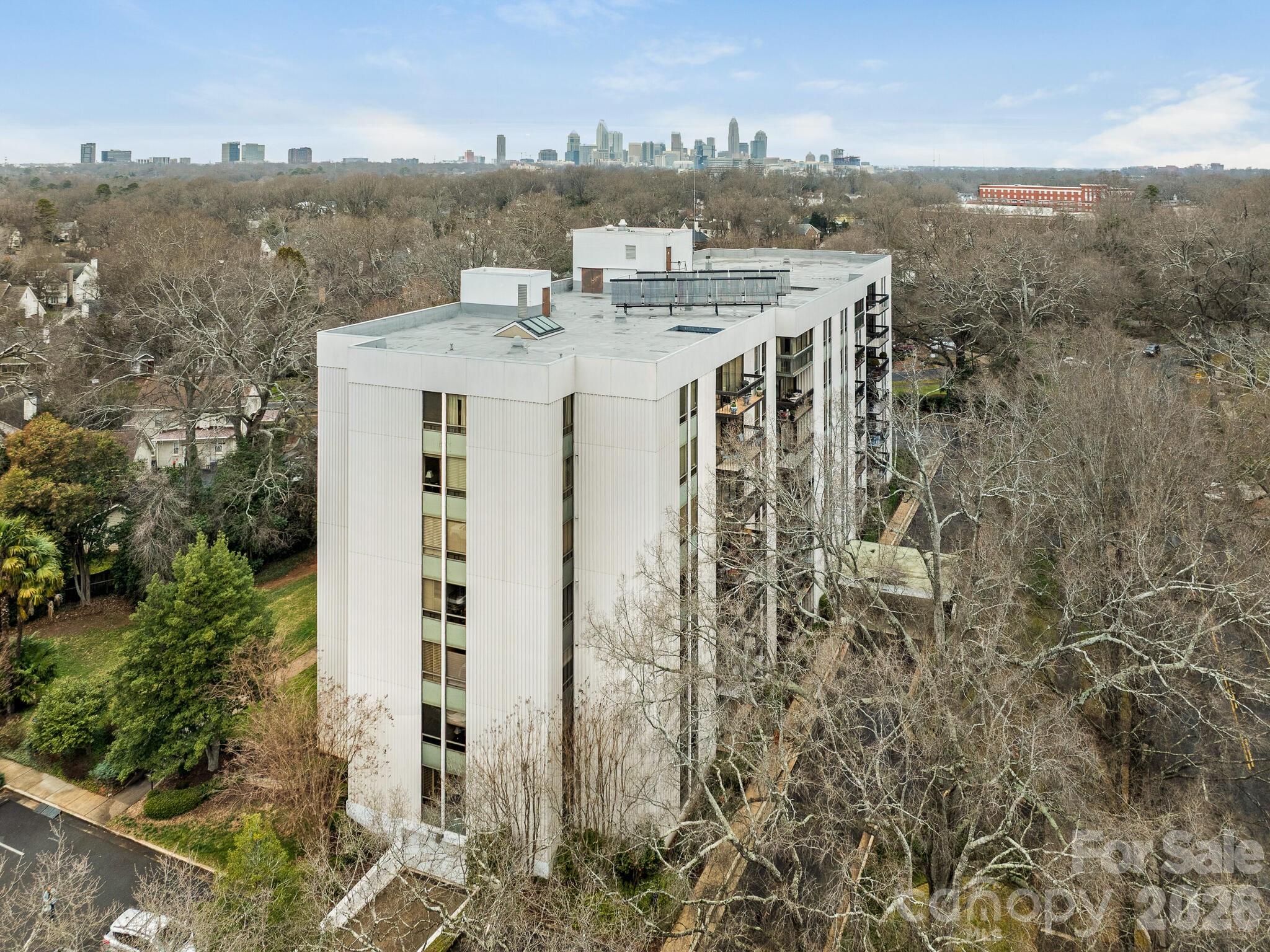 2222 Selwyn Avenue Unit: 507