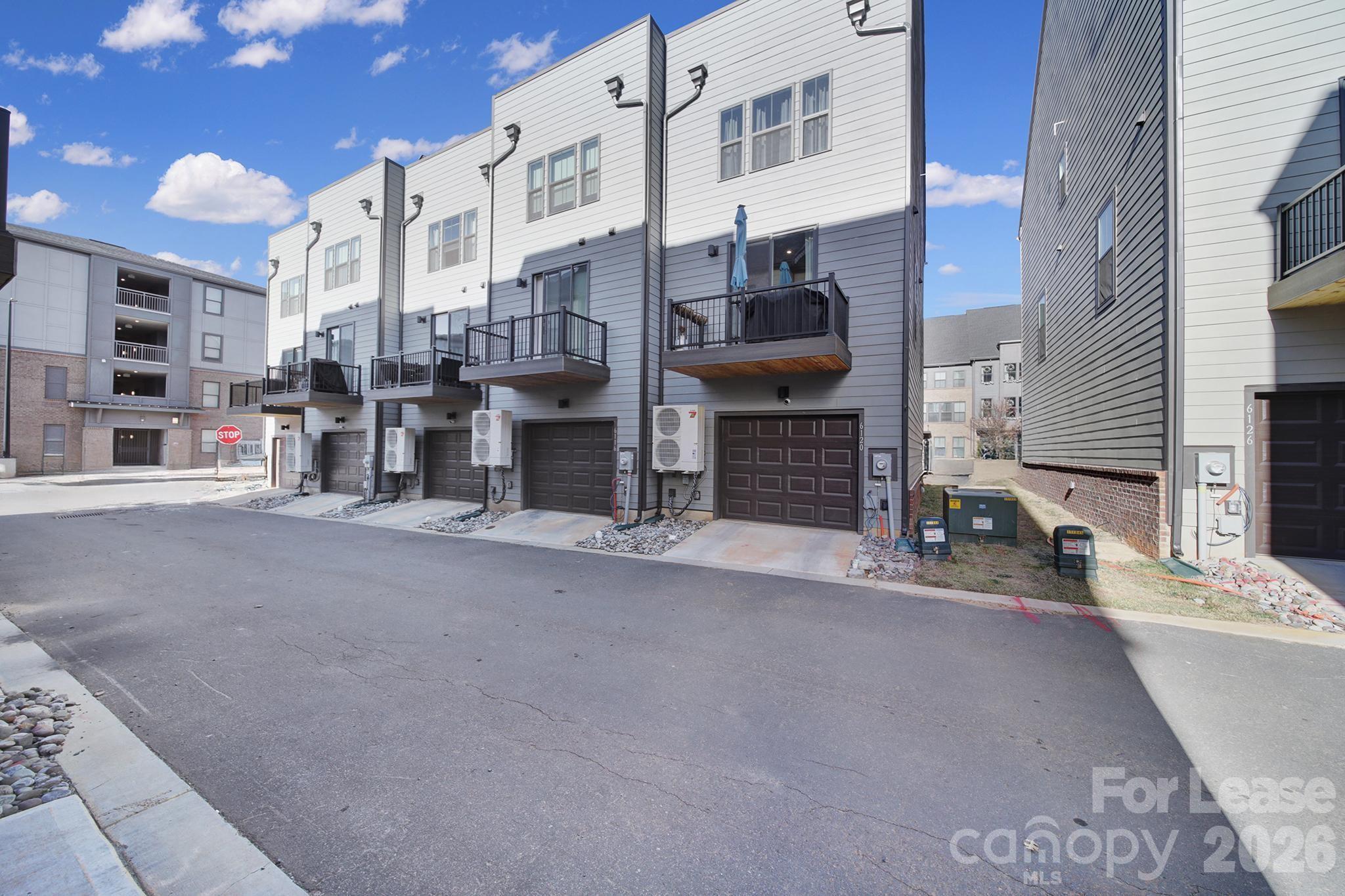 6120 Station Crossing Avenue