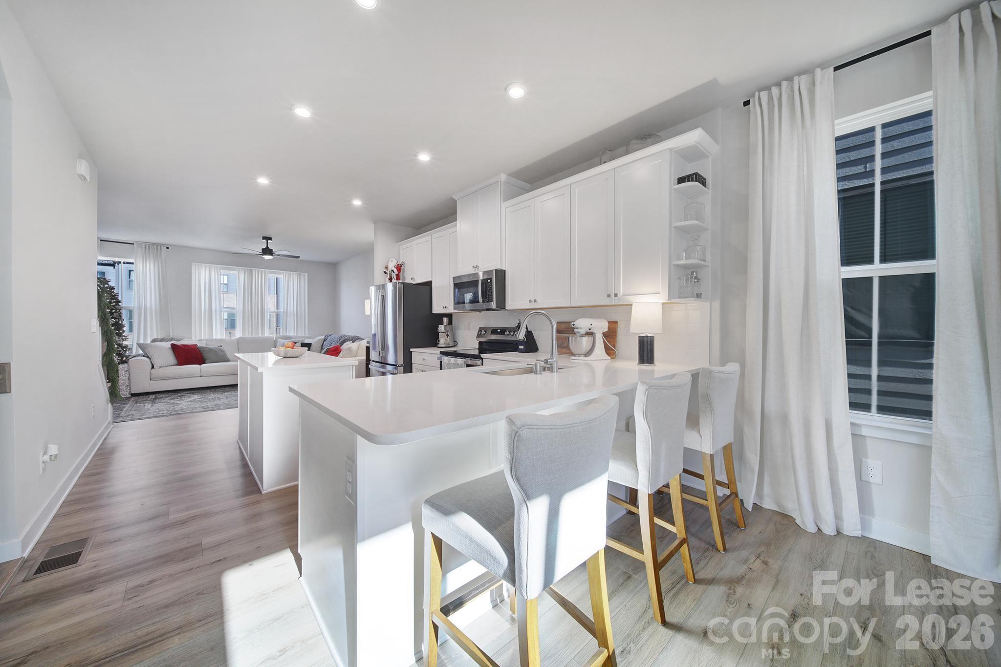 6120 Station Crossing Avenue