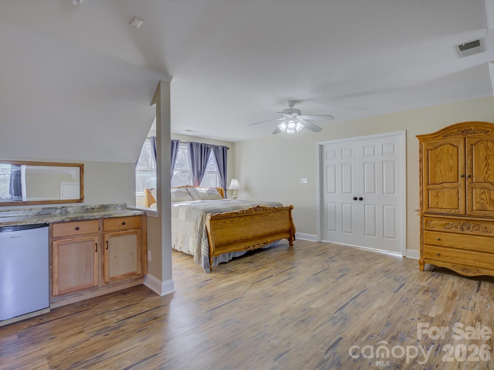 4613 Amberside Drive