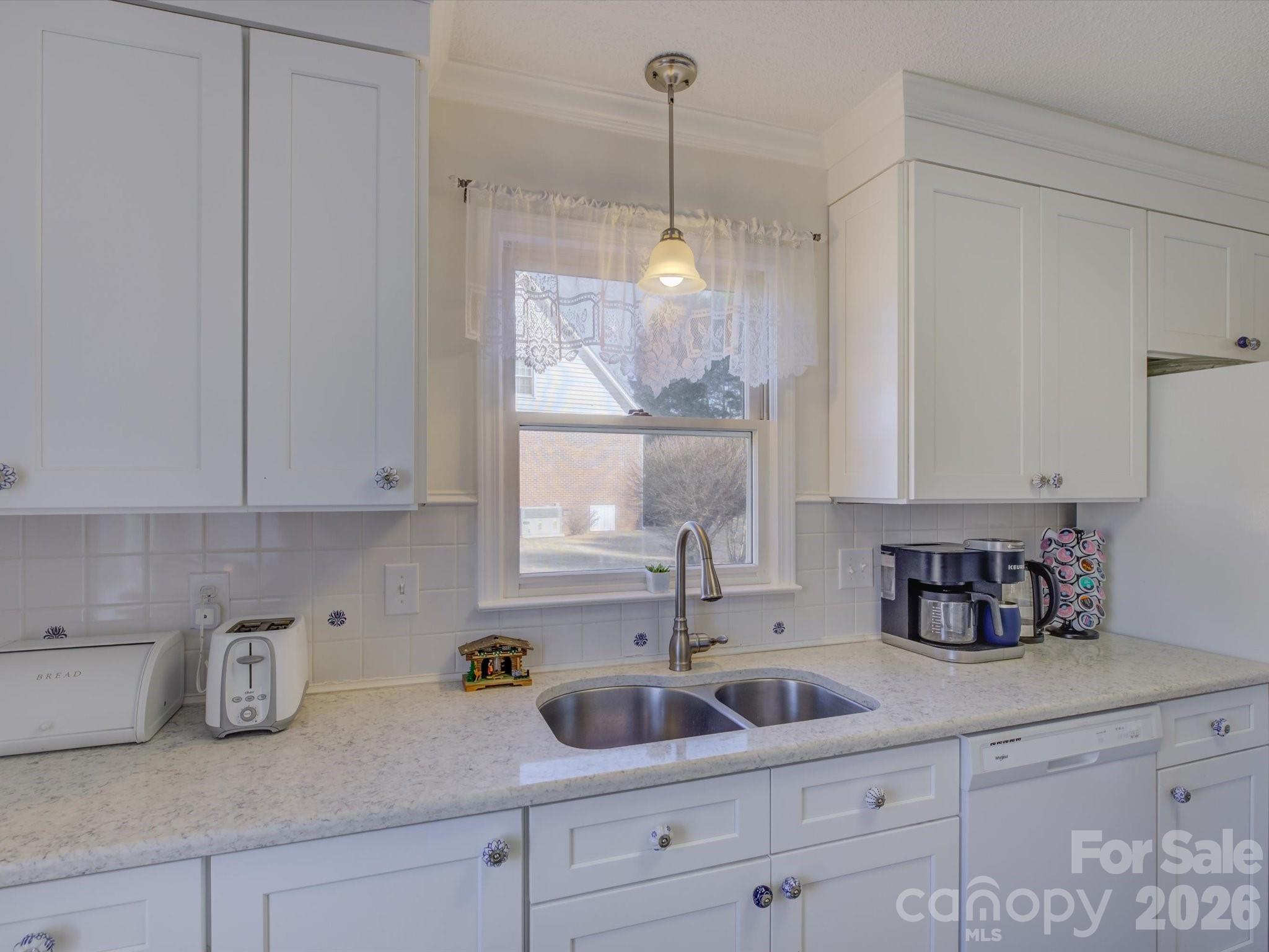 4613 Amberside Drive