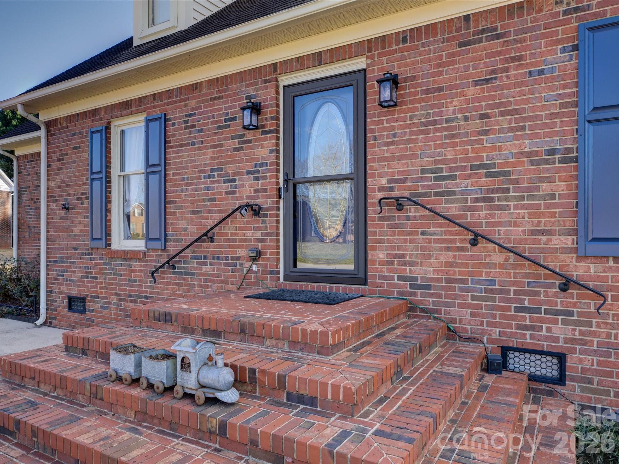 4613 Amberside Drive