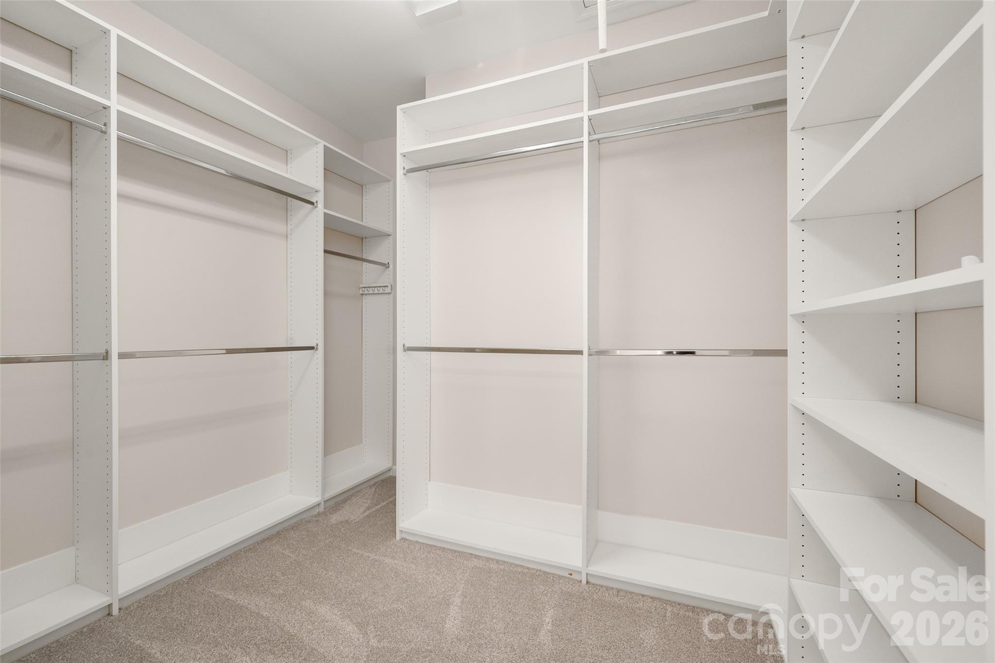 42131 Larkspur Court