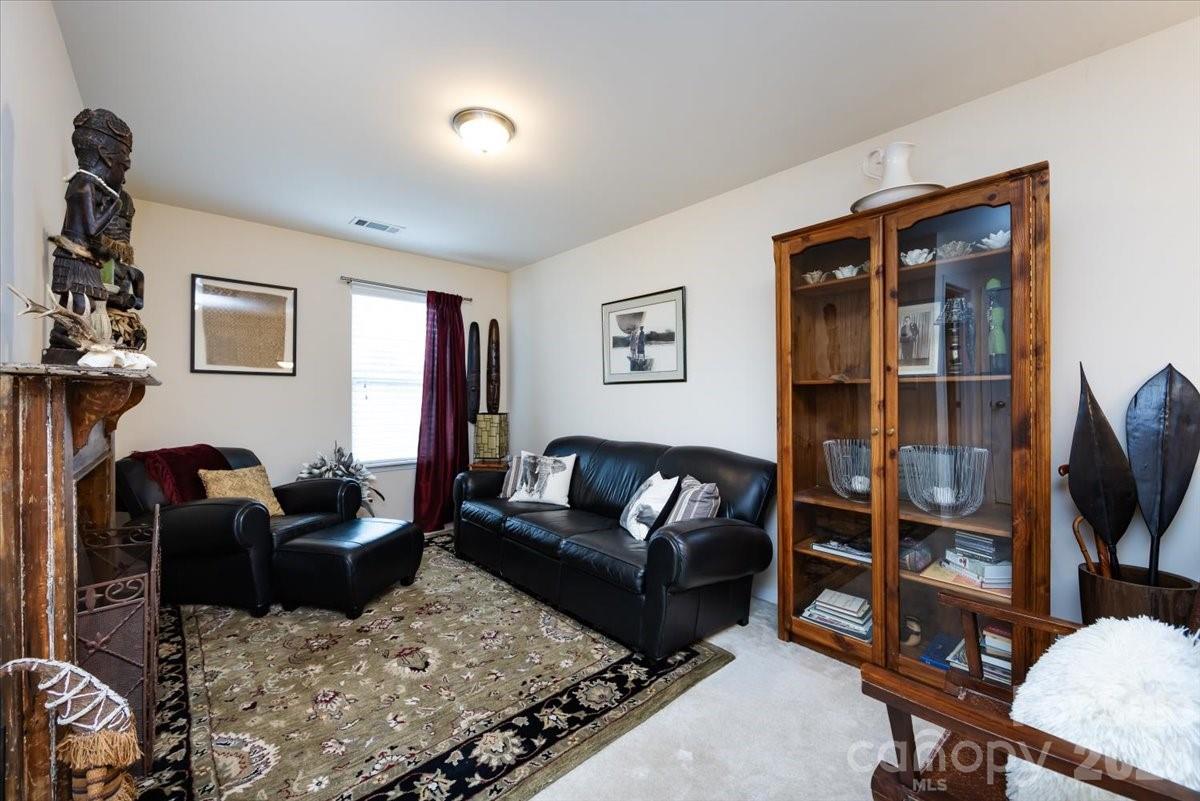 2512 Madeline Meadow Drive