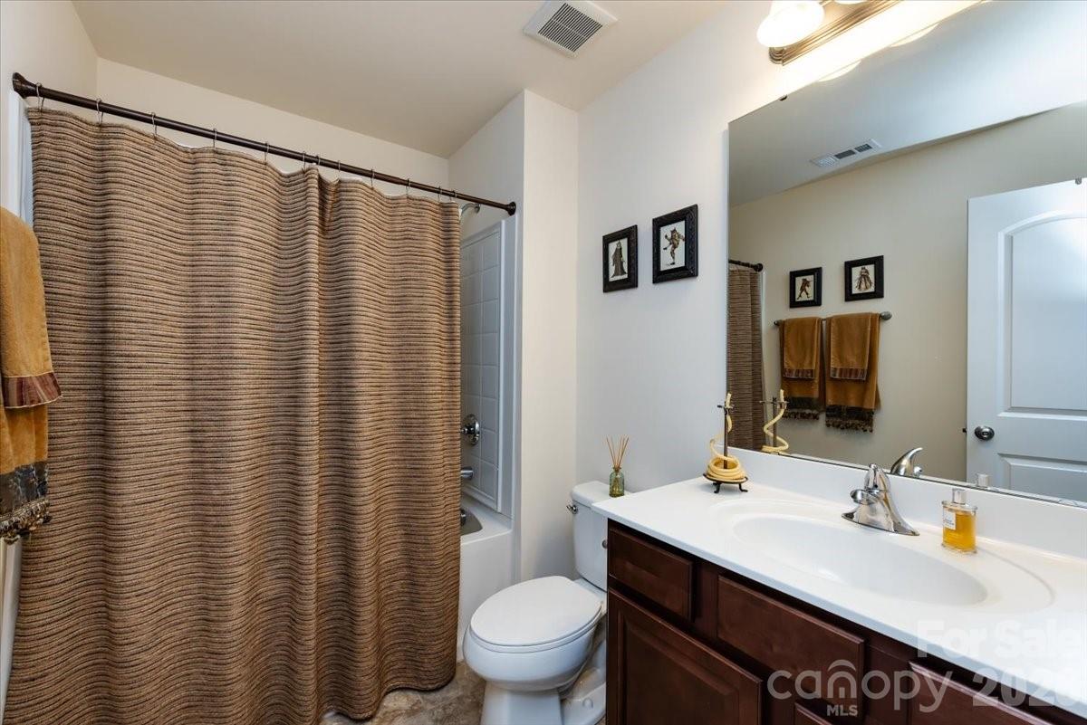 2512 Madeline Meadow Drive