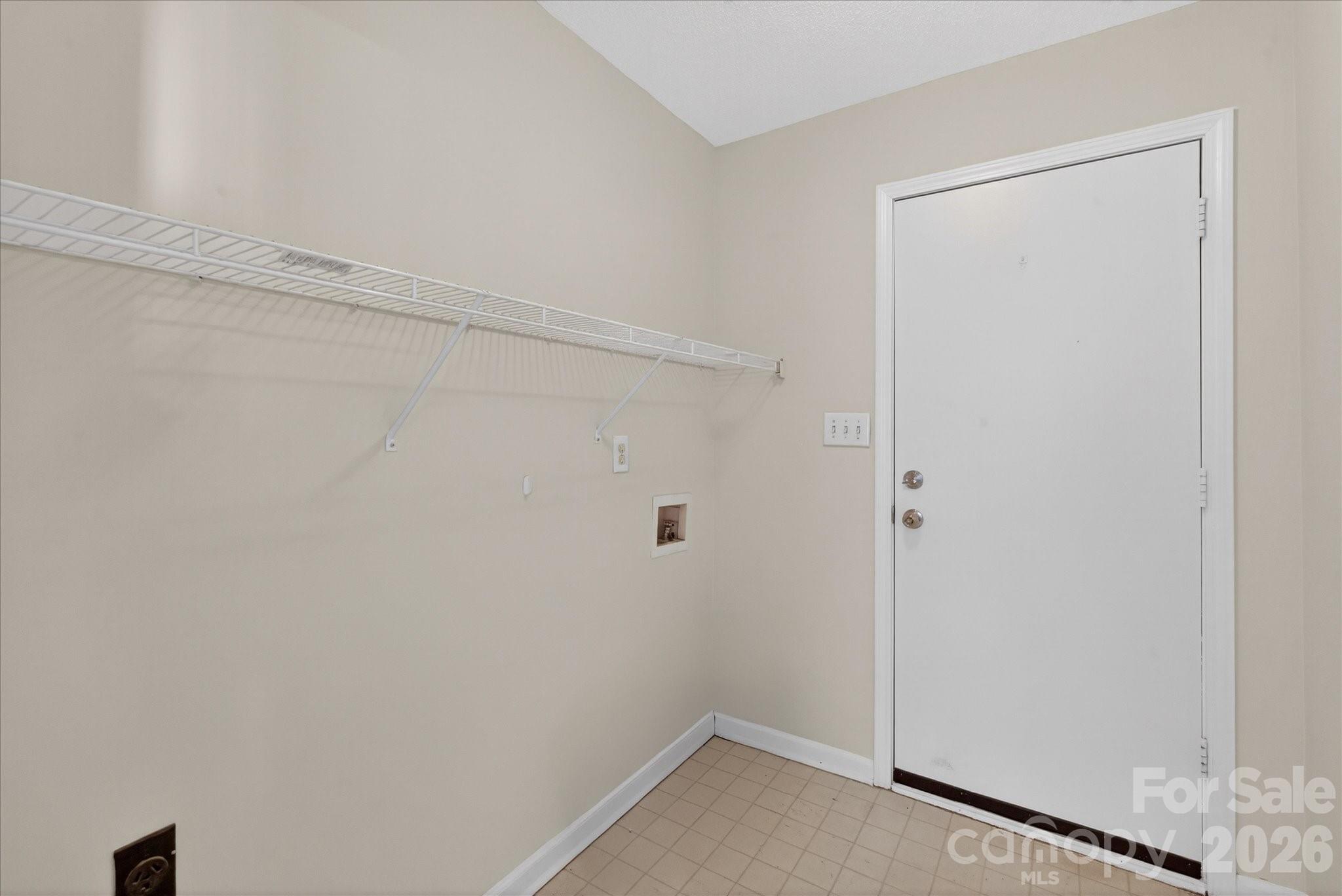 13212 Lampmeade Lane