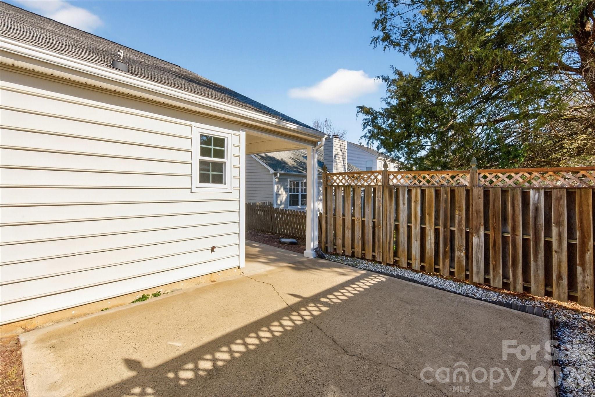 13212 Lampmeade Lane