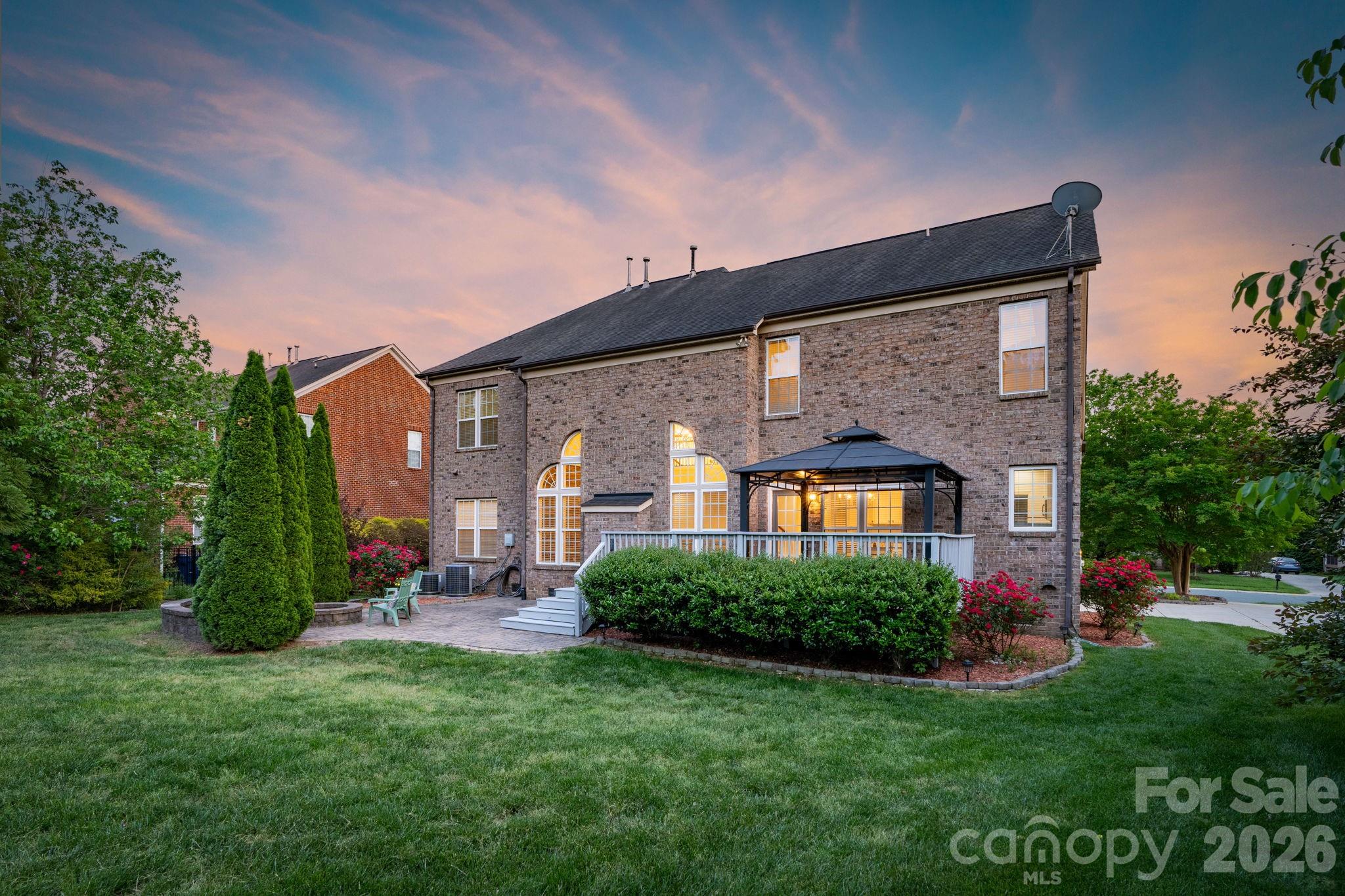 1116 Crooked River Drive