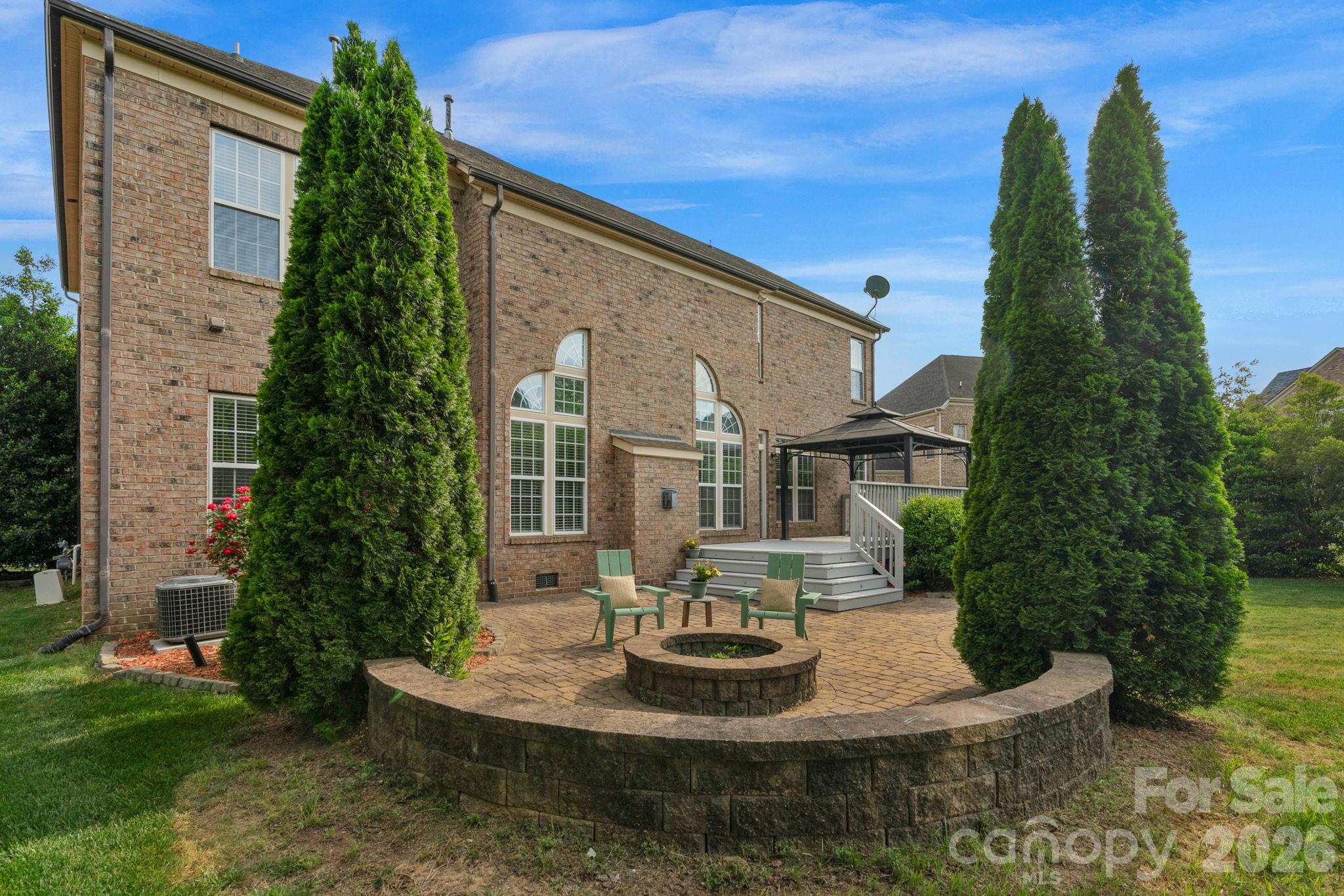 1116 Crooked River Drive