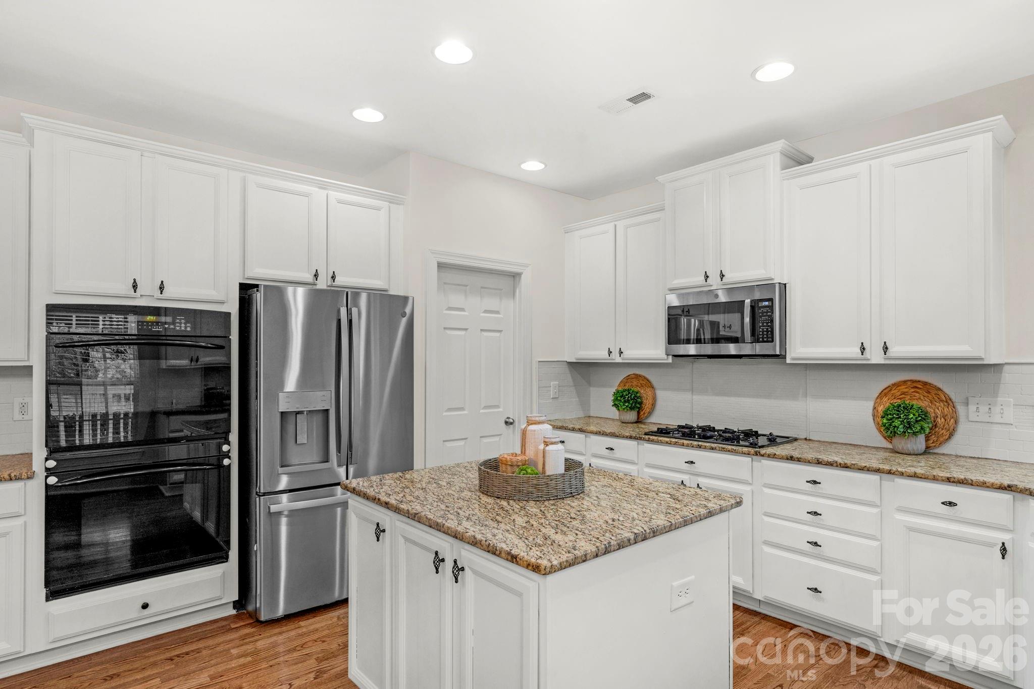 1116 Crooked River Drive