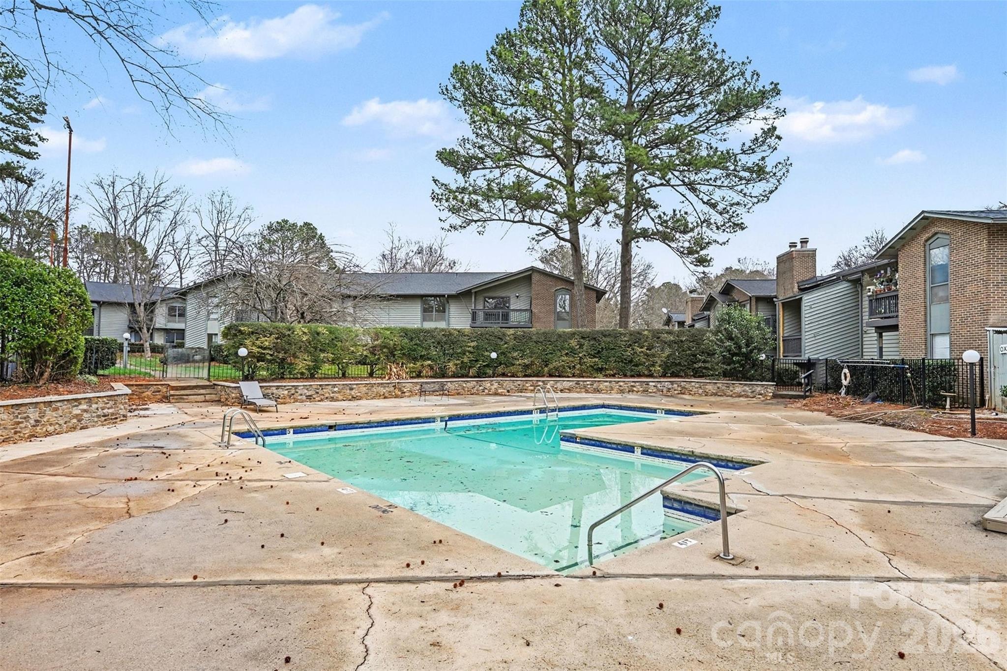 4906 Sardis Road