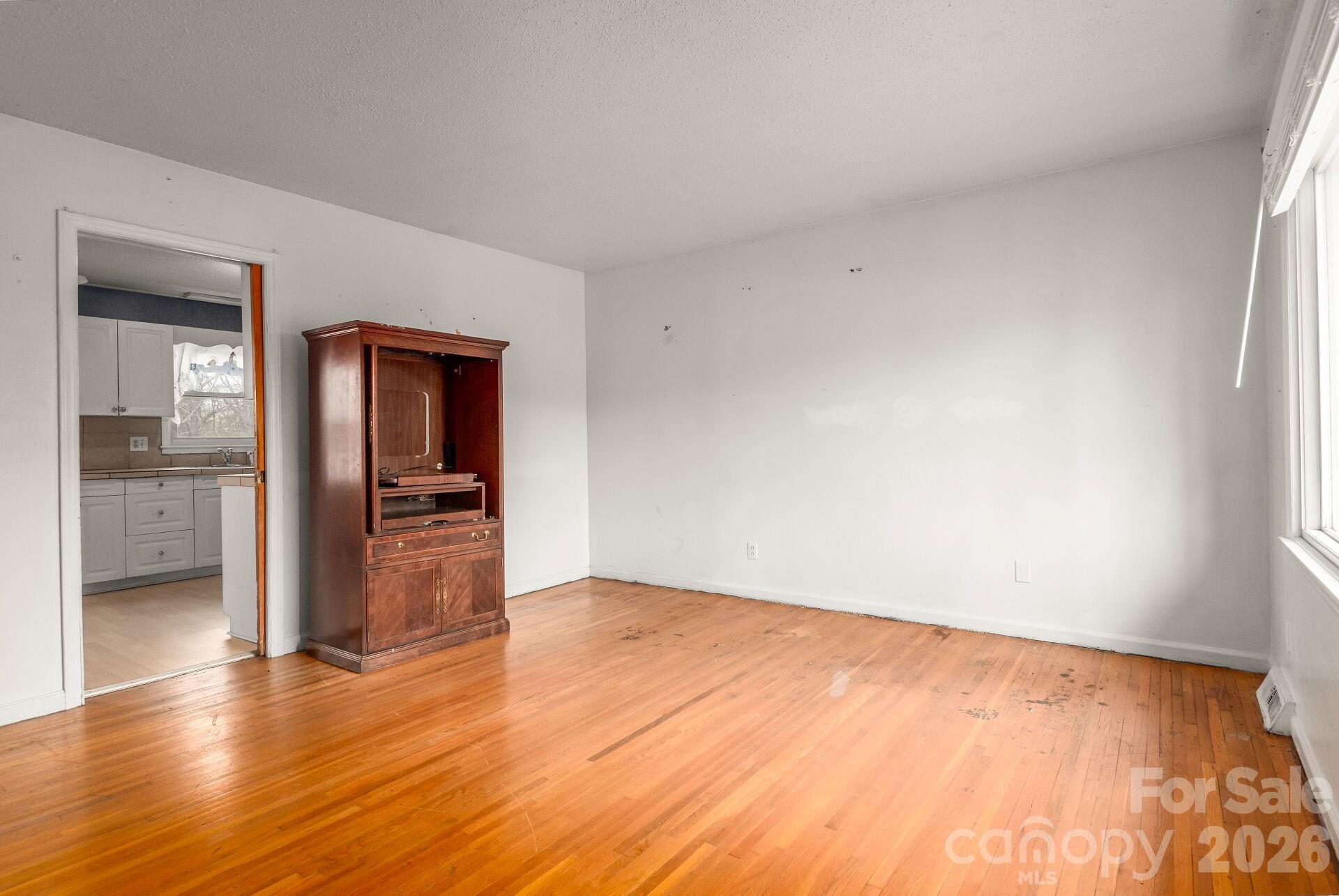 7650 Bramblewood Drive