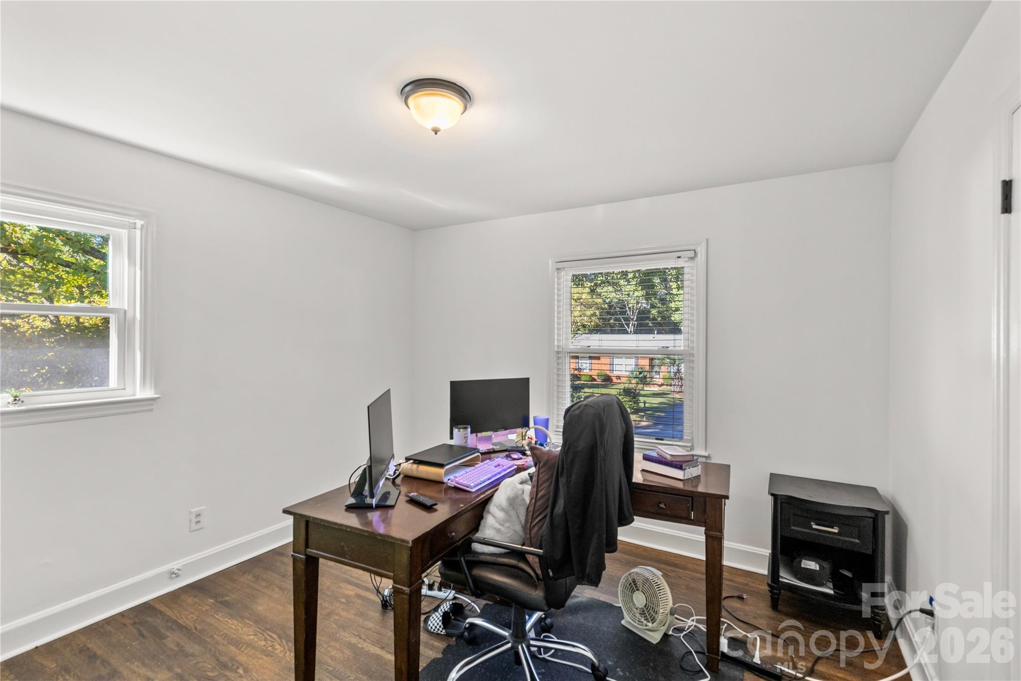 1830 Edgewater Drive