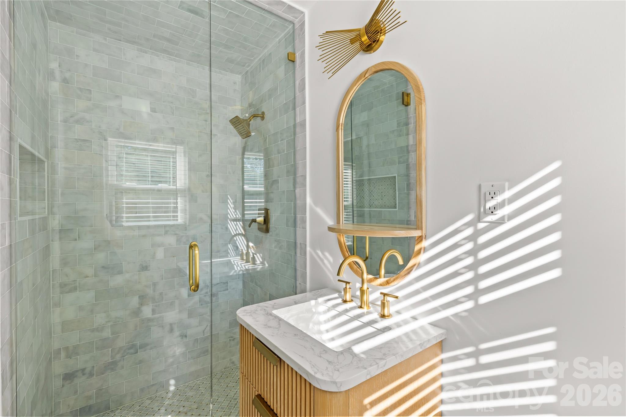 1830 Edgewater Drive