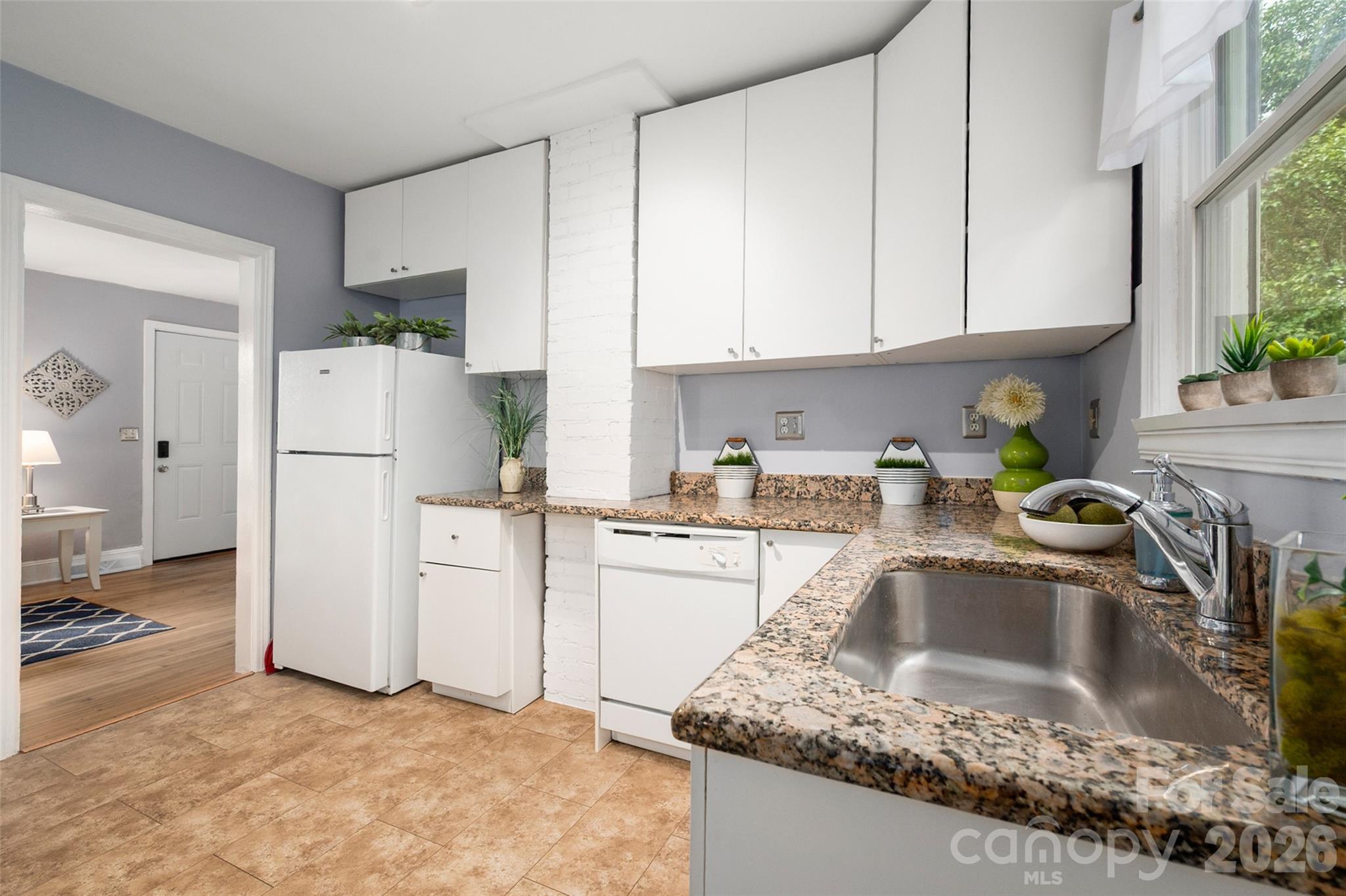 2516 Columbus Circle