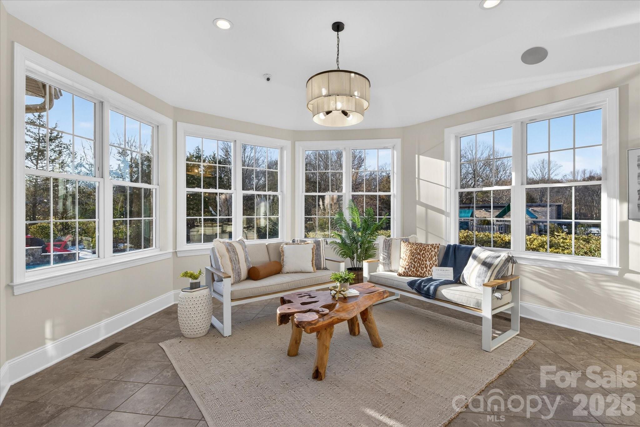 840 Wandering Way Drive