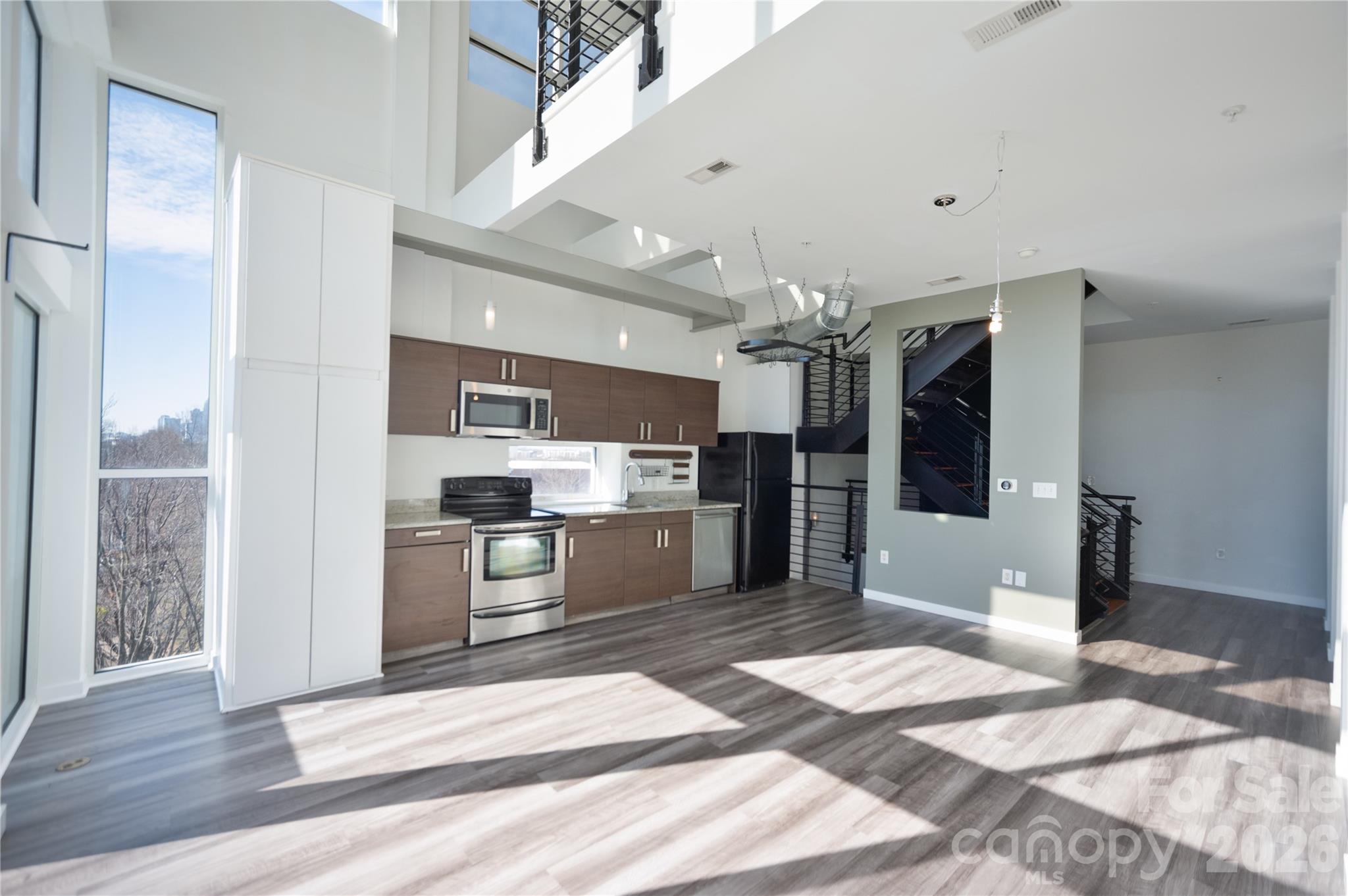 3123 N Davidson Street N Unit: 313