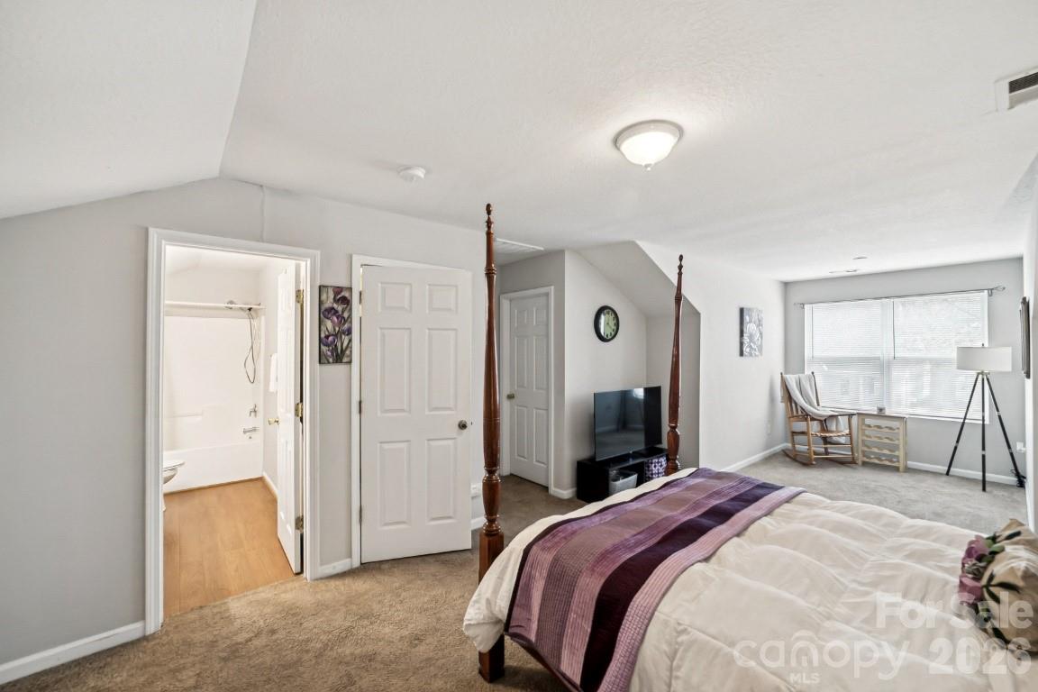 2731 Meadow Knoll Drive