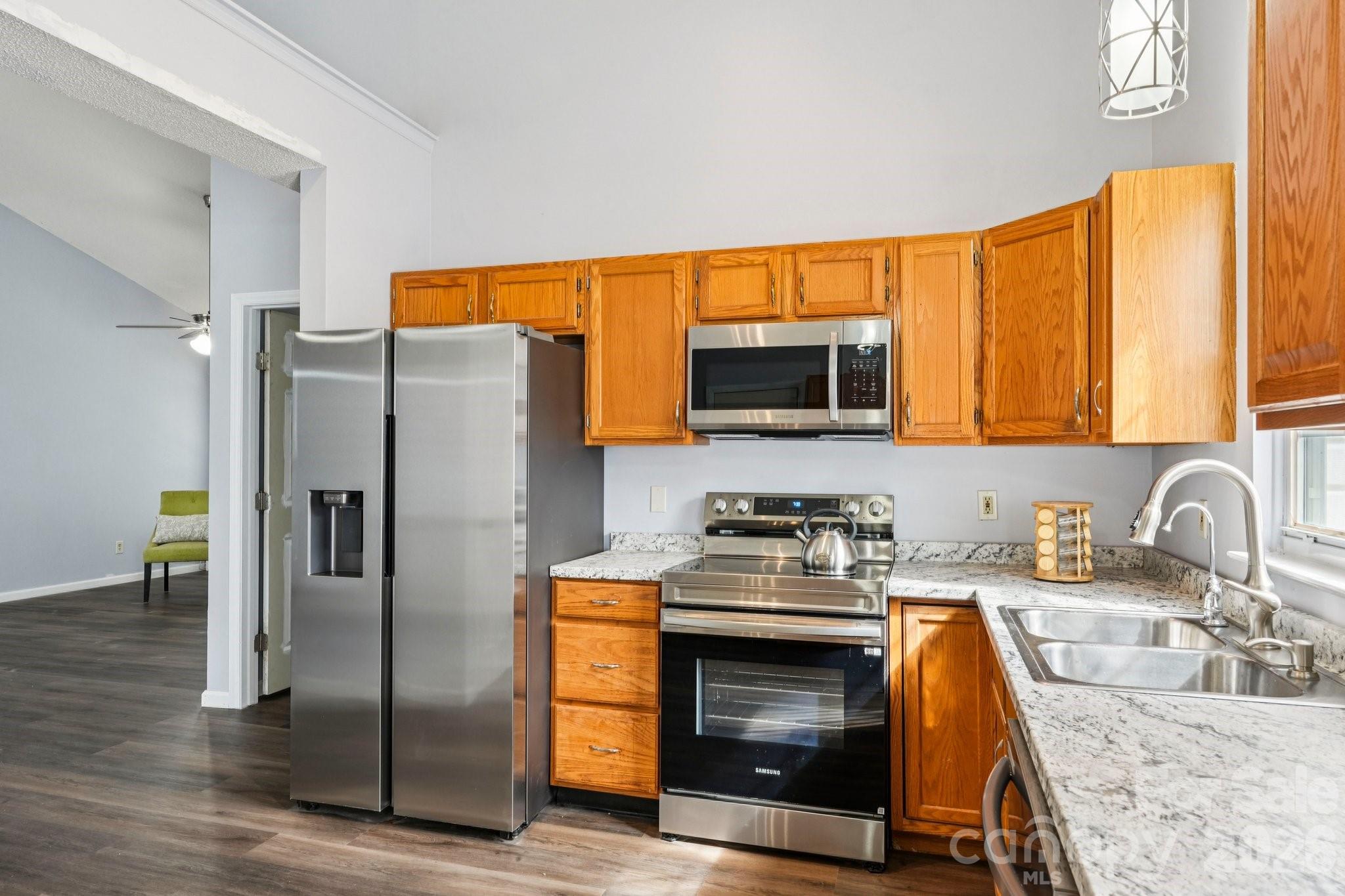 3406 Frostmoor Place